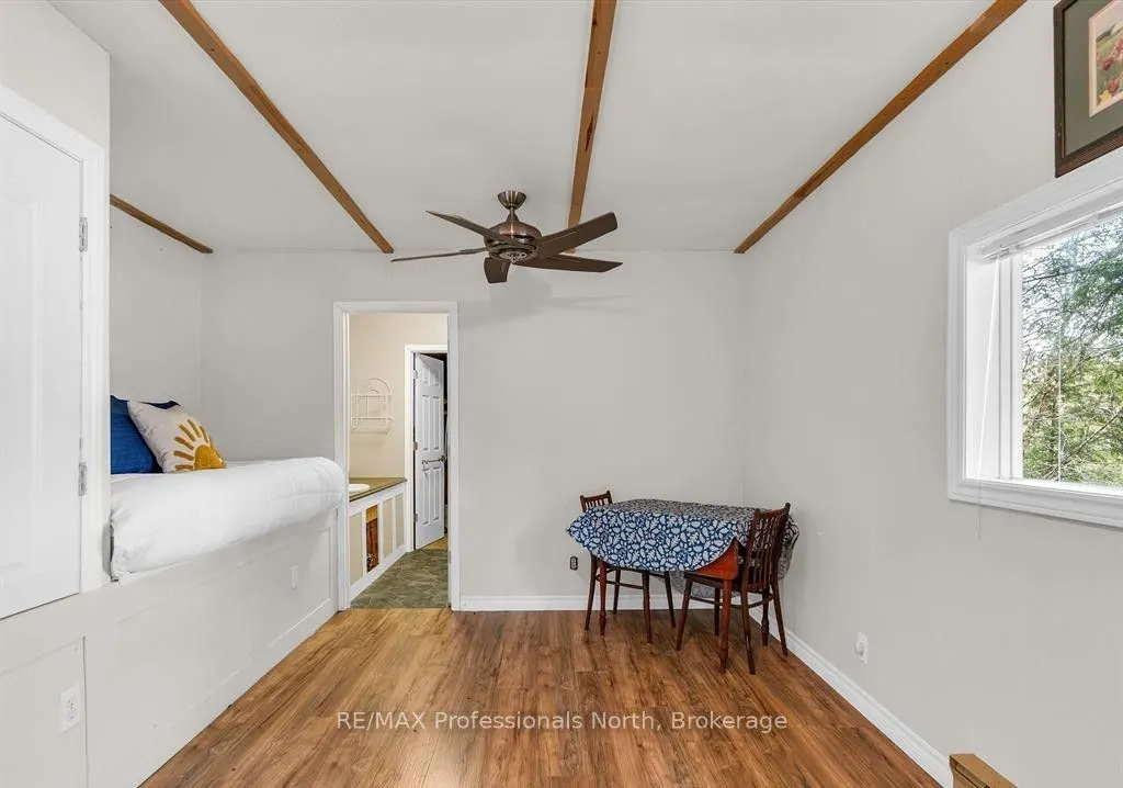 1014 Twilight Close Court
