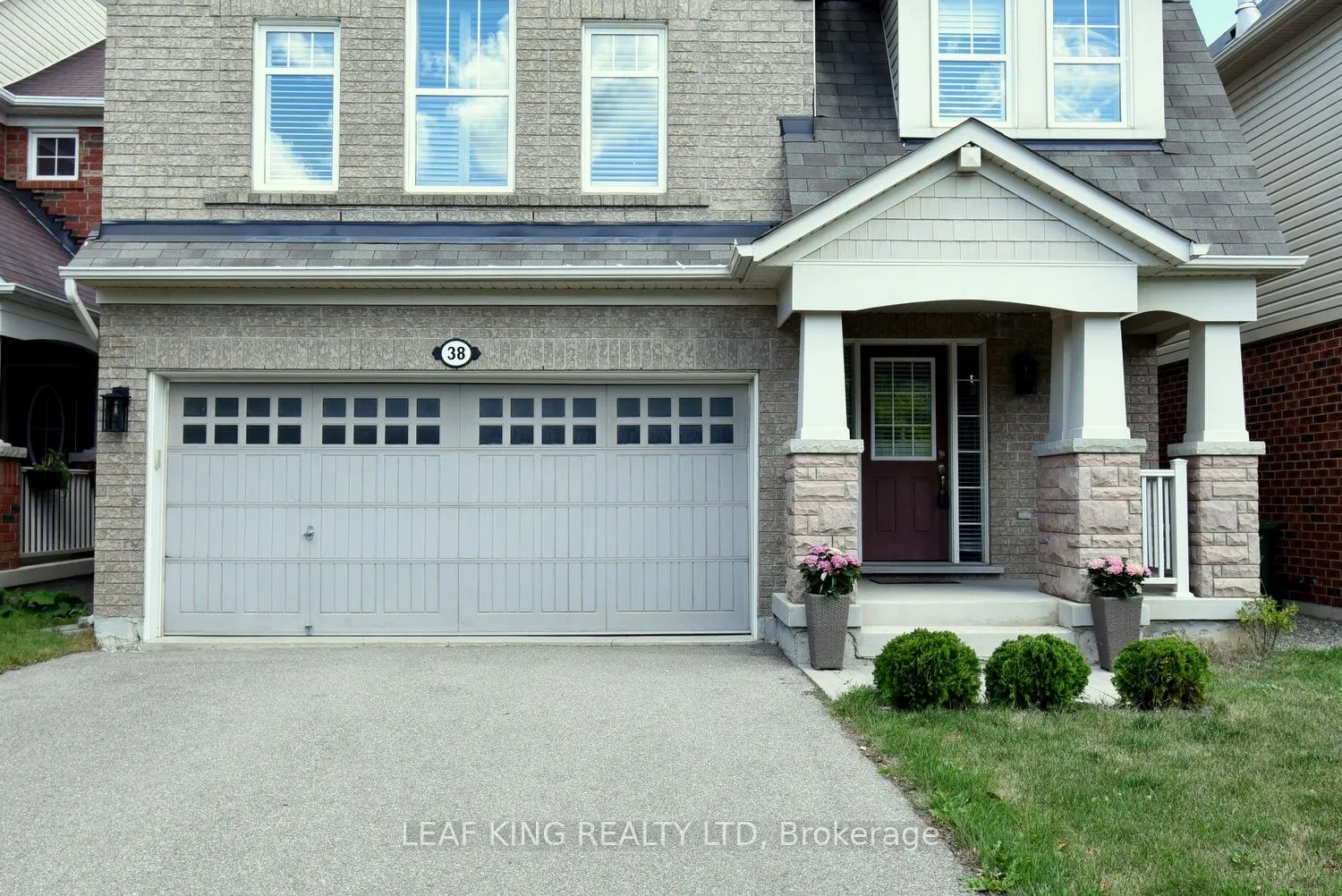 38 Cranston Street