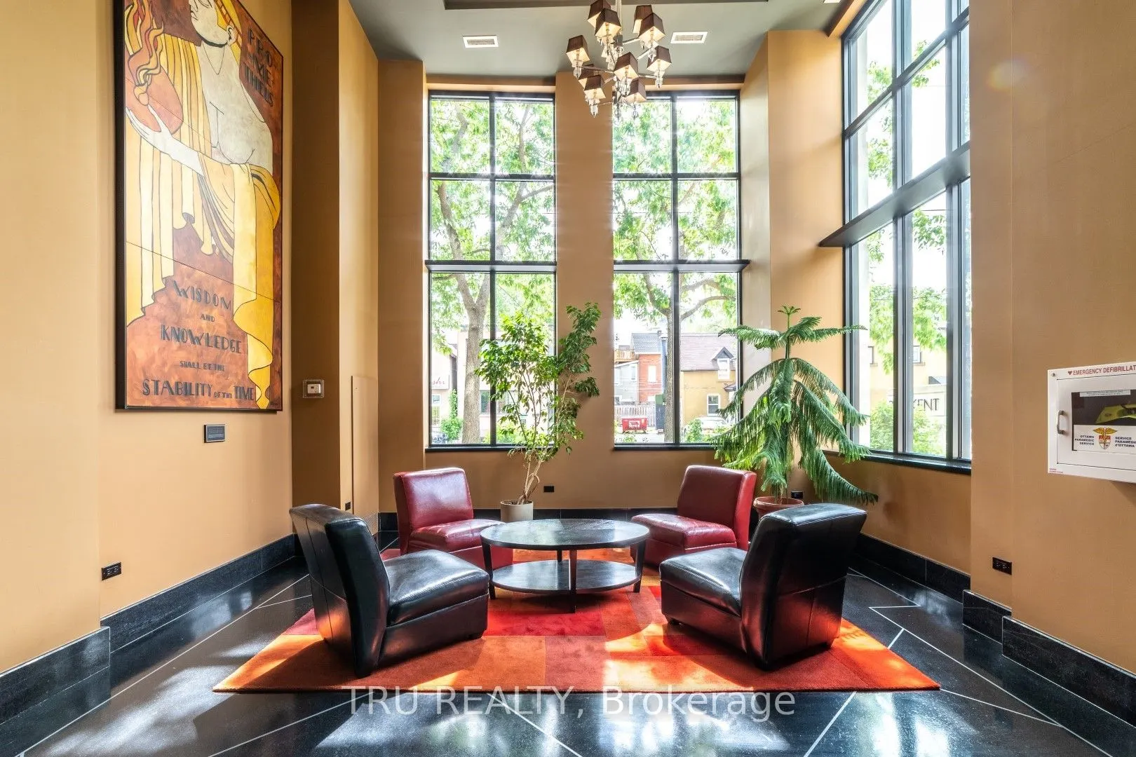 245 Kent Street, #807