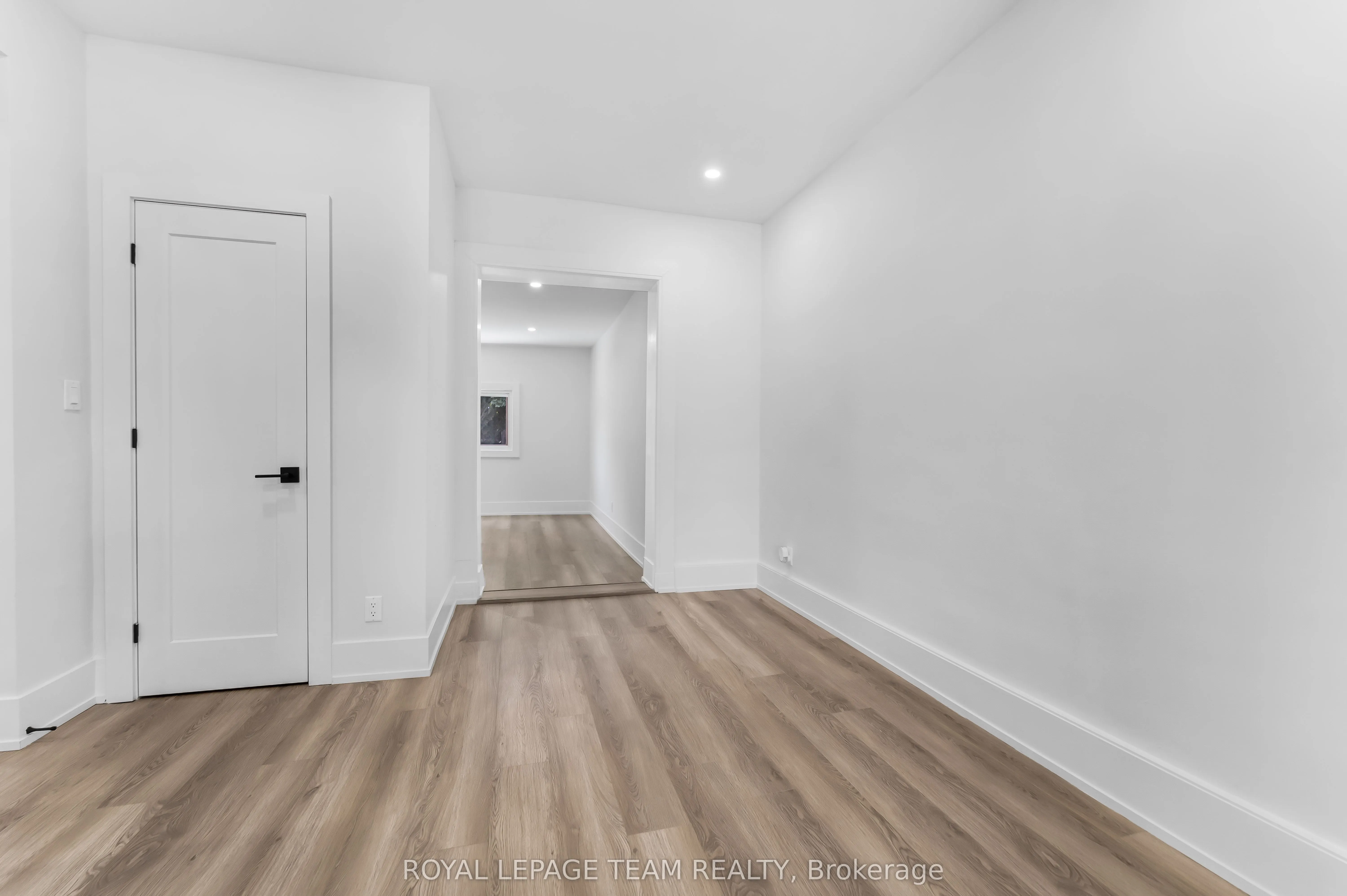 5 GILCHRIST Avenue