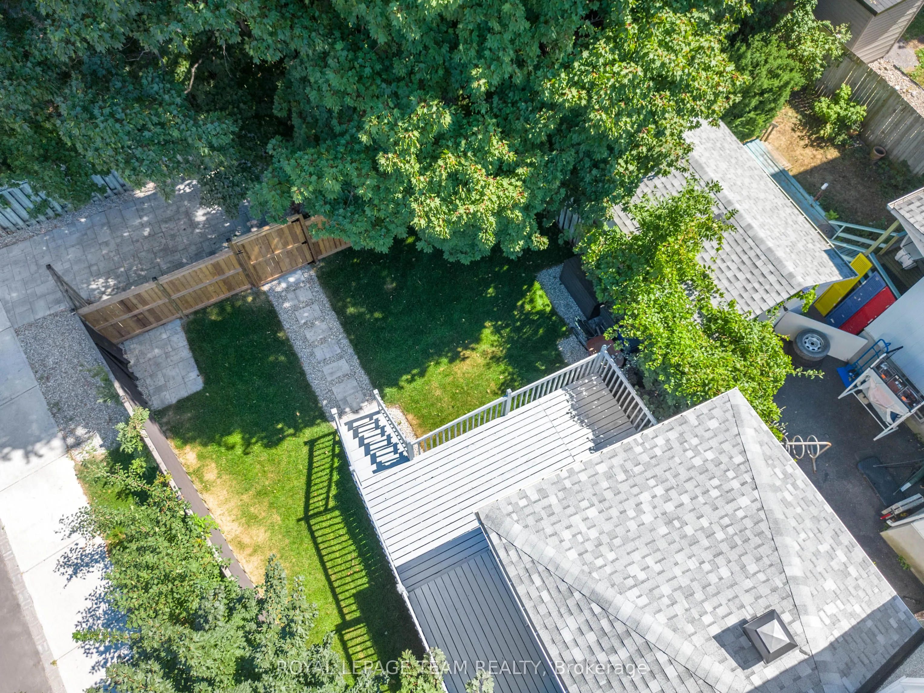 5 GILCHRIST Avenue