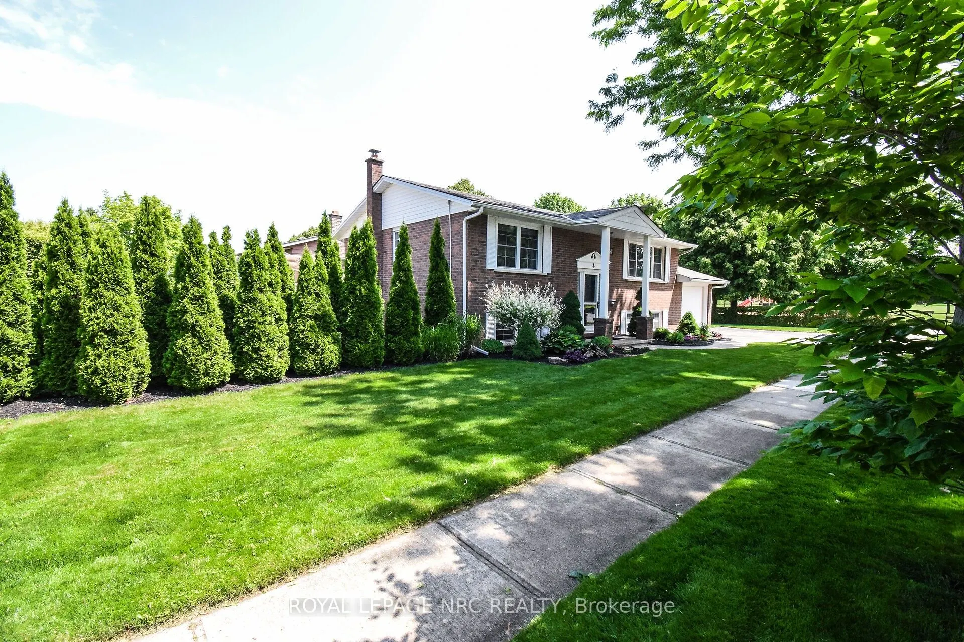 4 Belair Drive