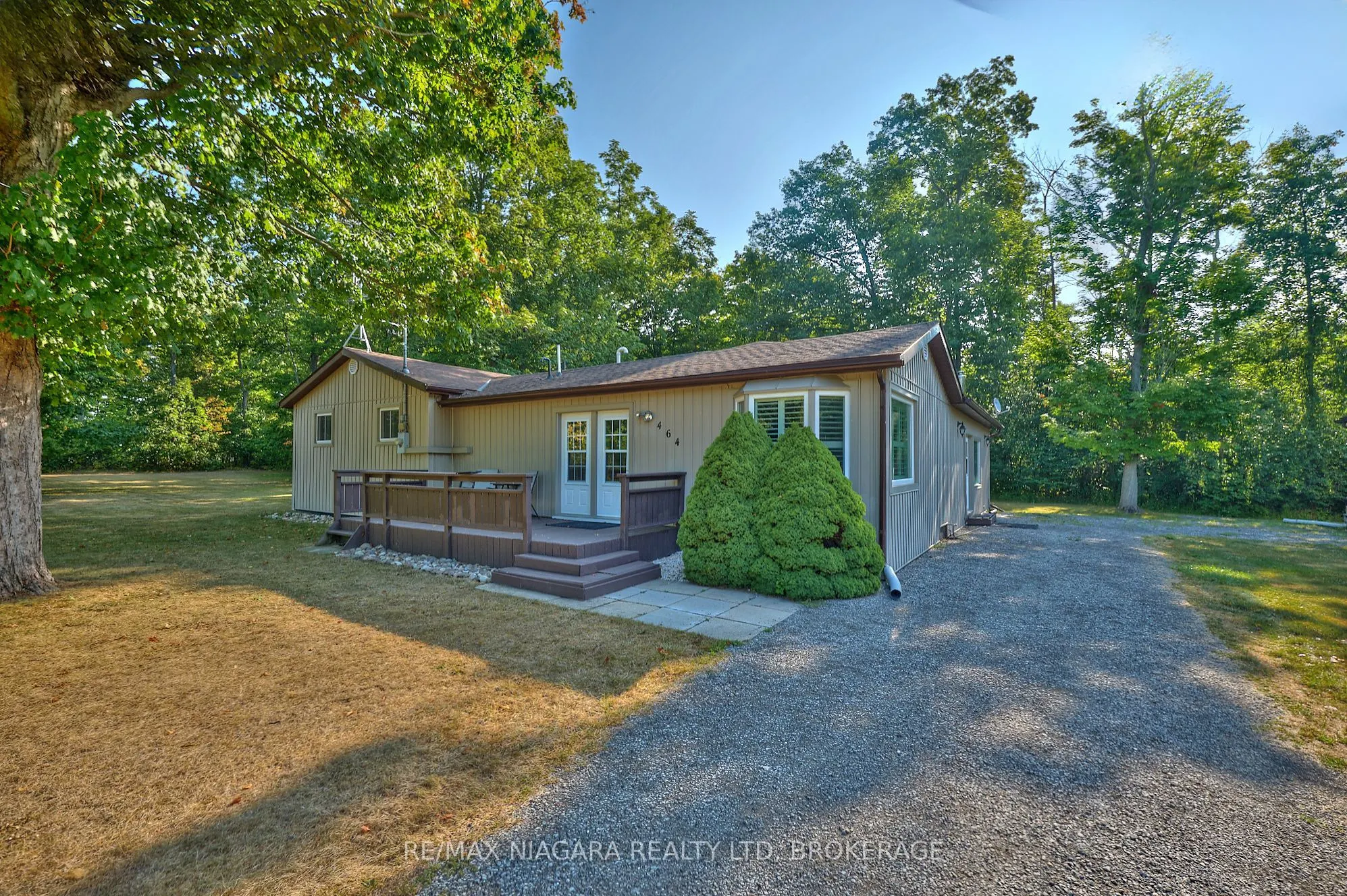 464 Gloria Road