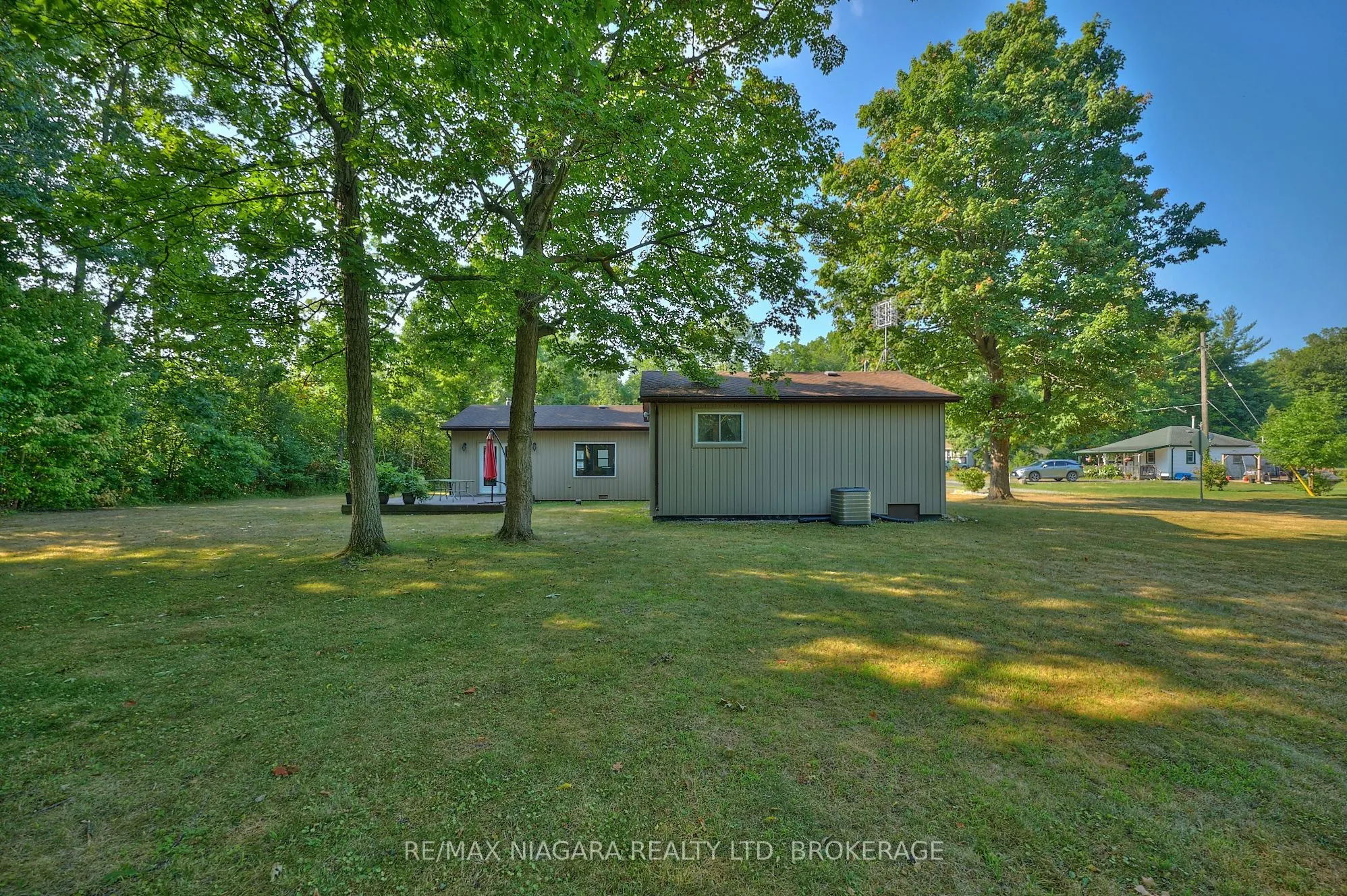 464 Gloria Road