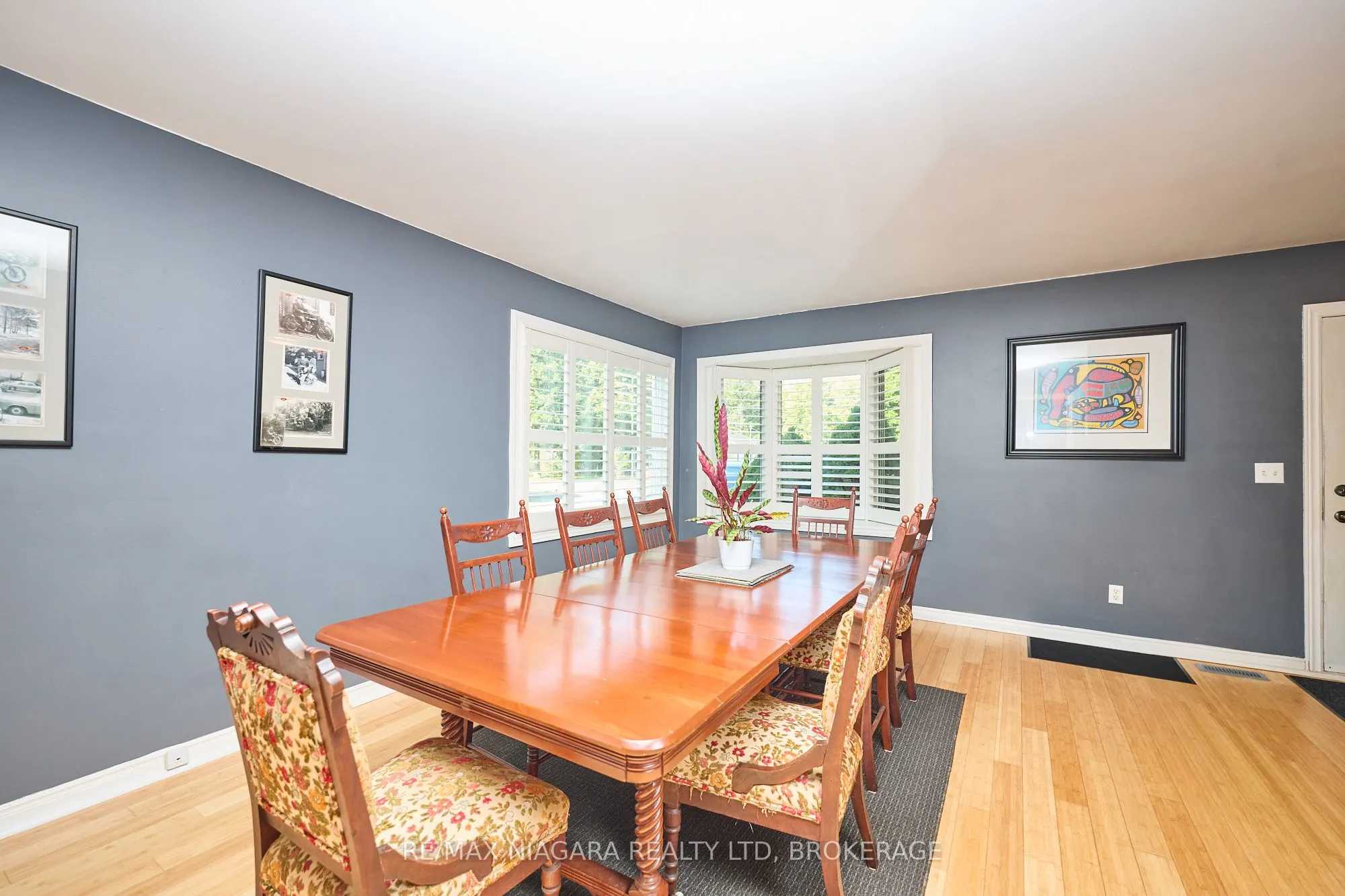 464 Gloria Road