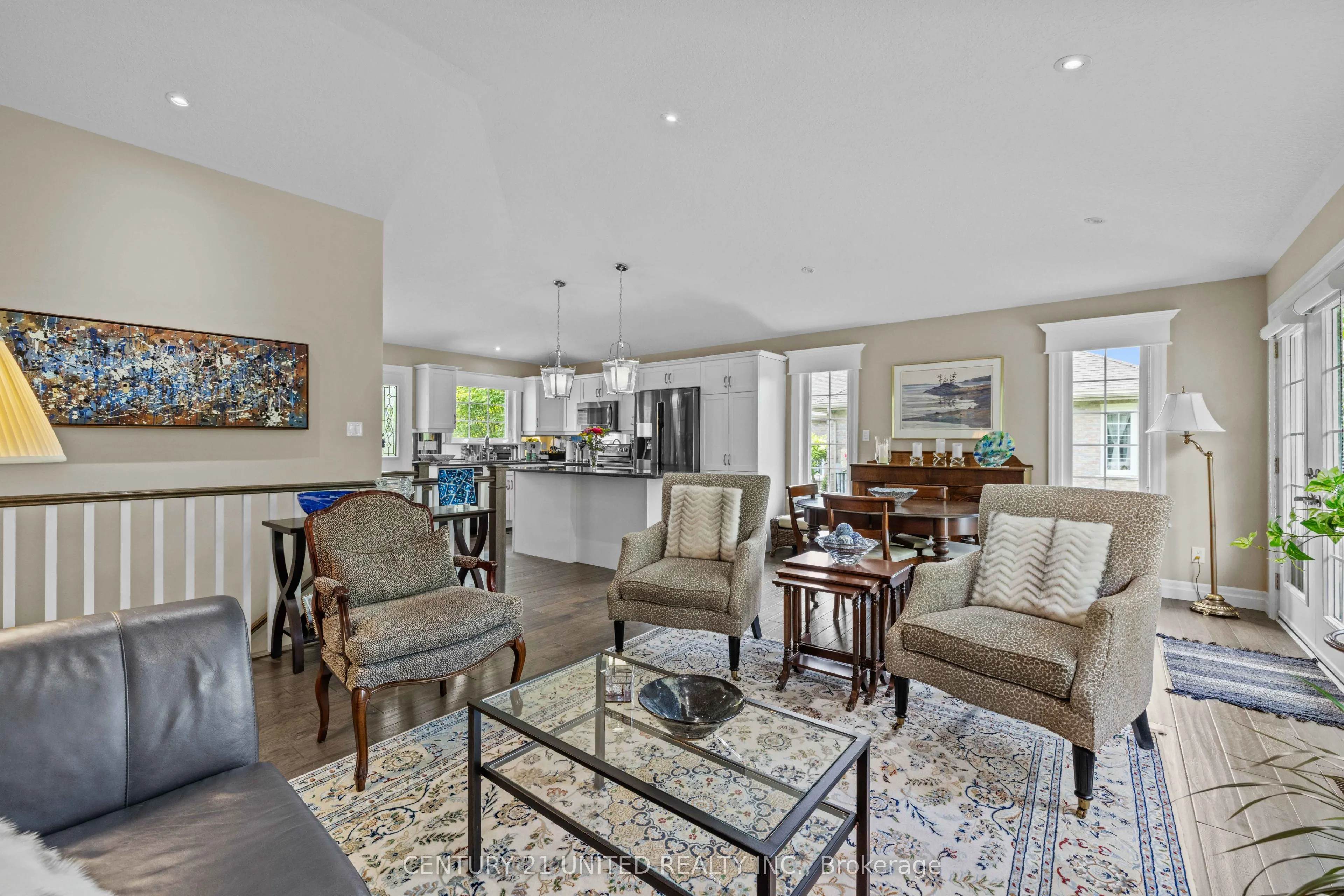 301 Carnegie Avenue, #160