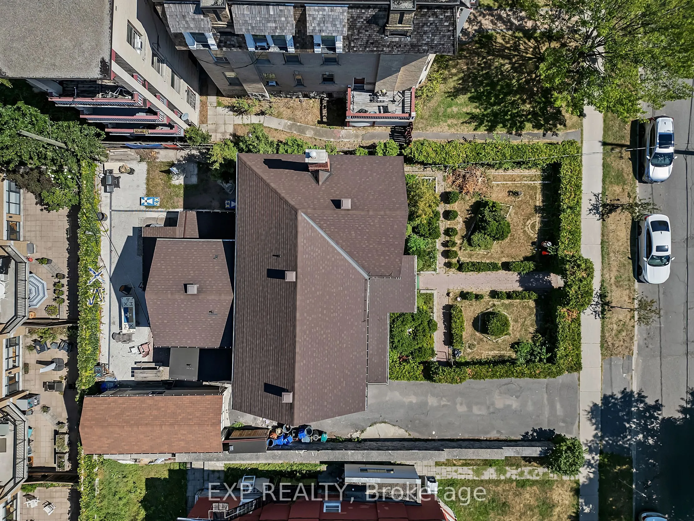 171 Daly Avenue