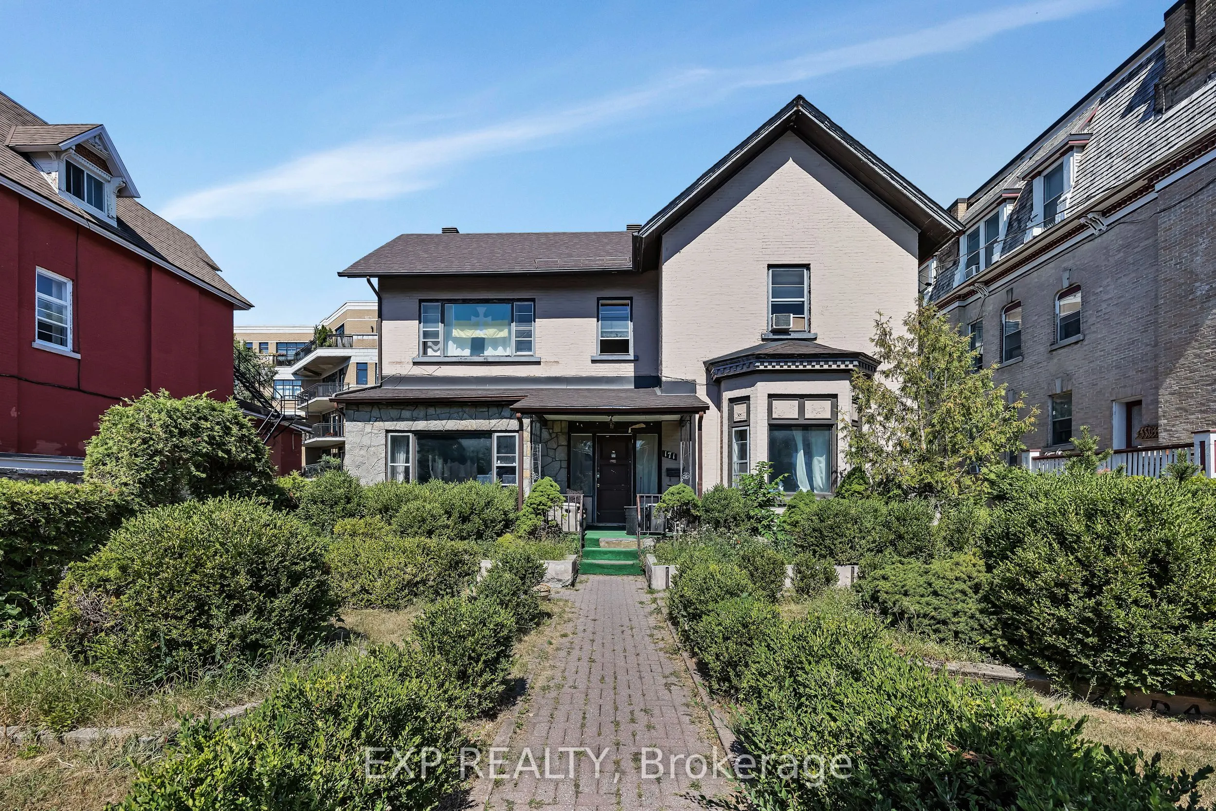 171 Daly Avenue