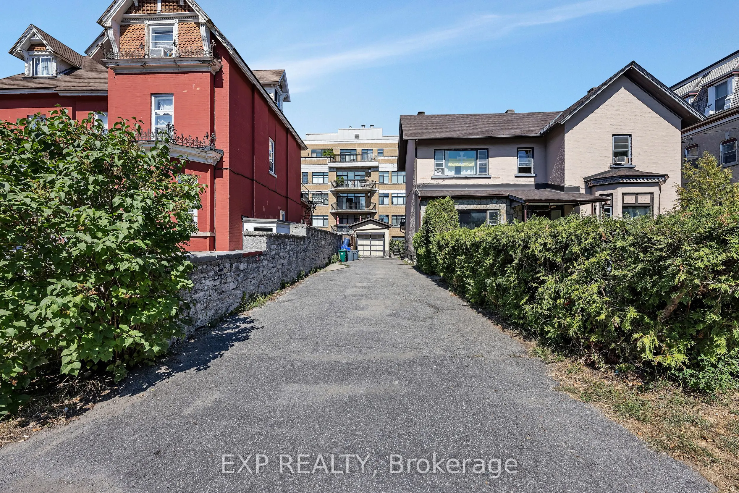 171 Daly Avenue