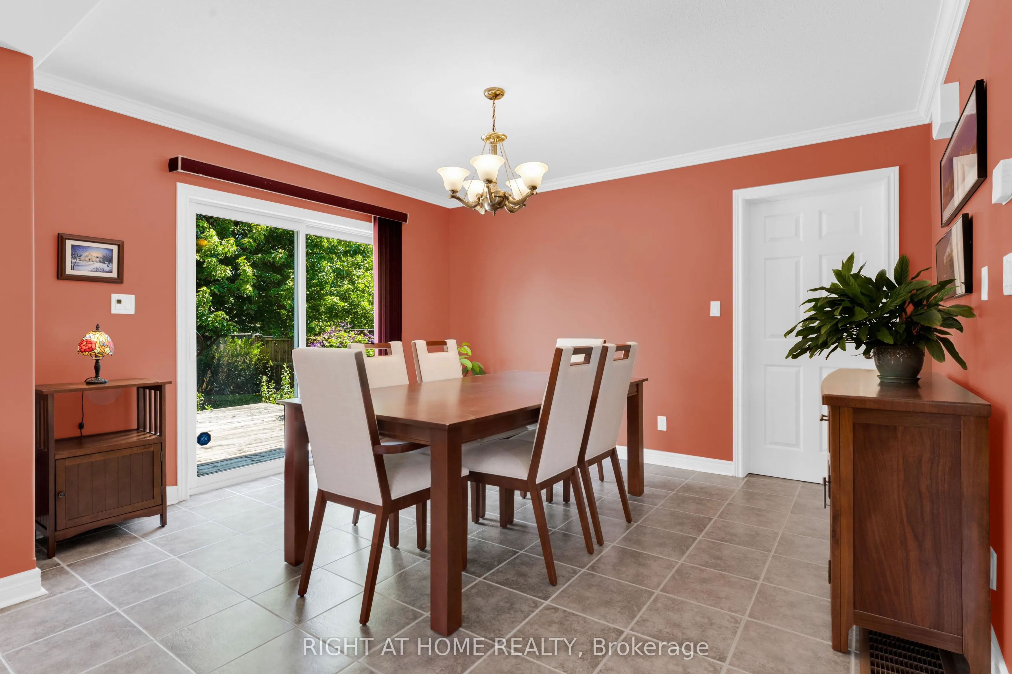 11 Hope Avenue
