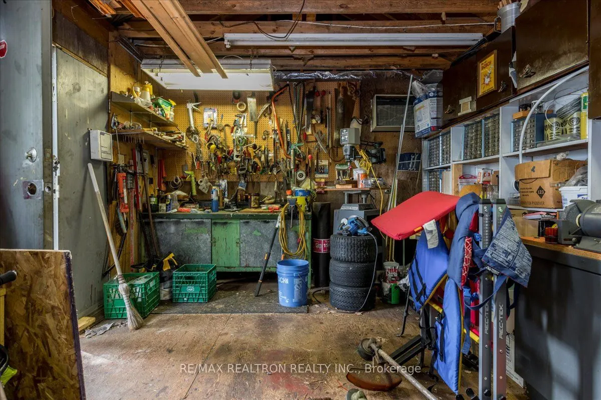 9268 Georgian Bay Shore
