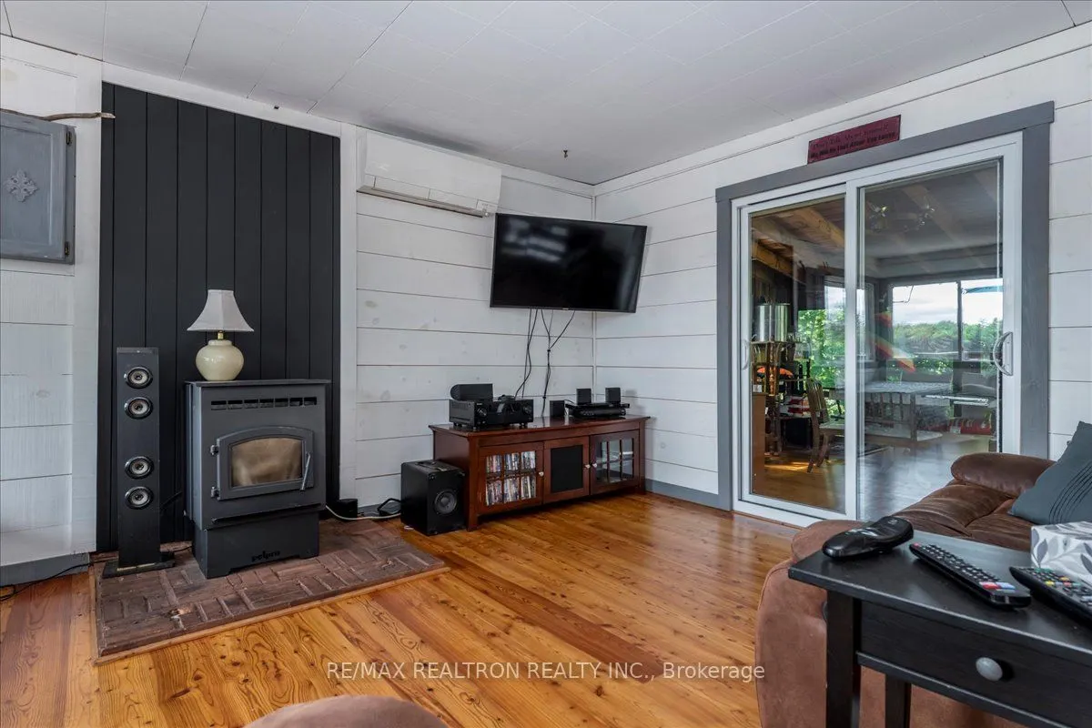 9268 Georgian Bay Shore