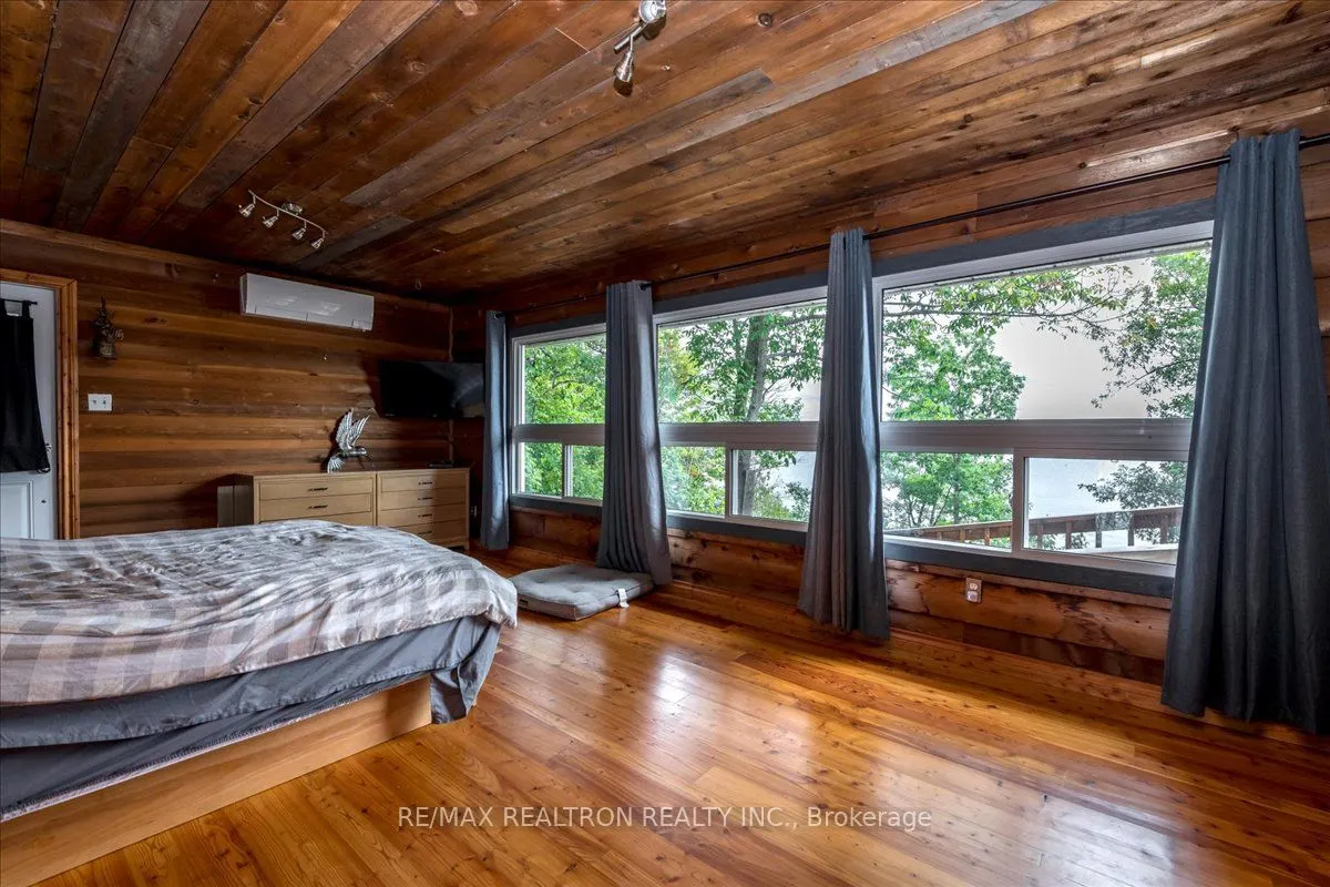 9268 Georgian Bay Shore