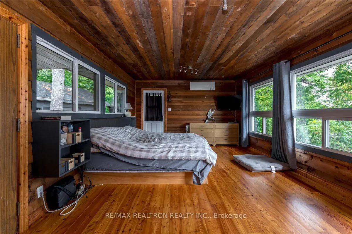 9268 Georgian Bay Shore