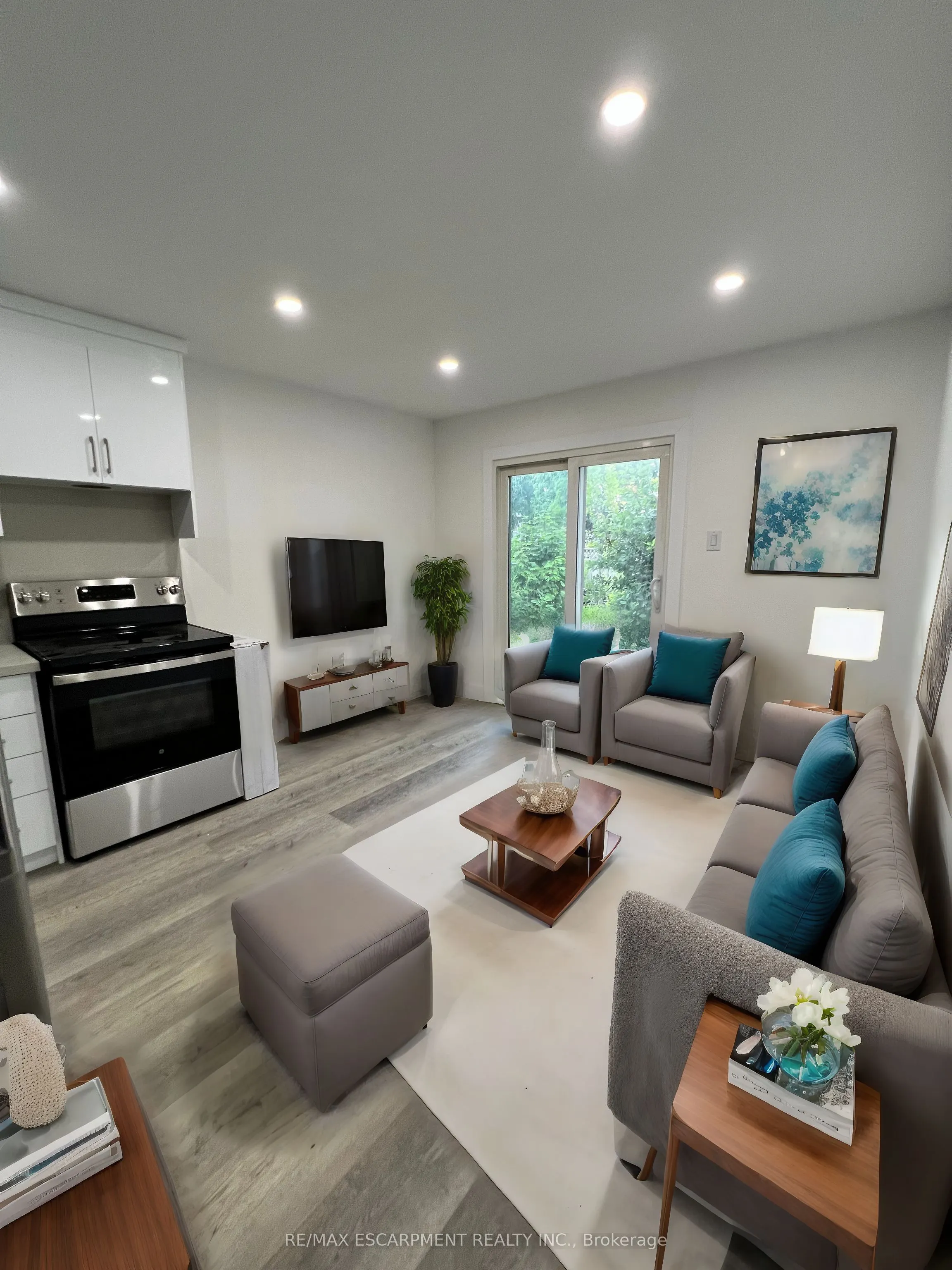 10 Jamie Ann Street, #Unit #2