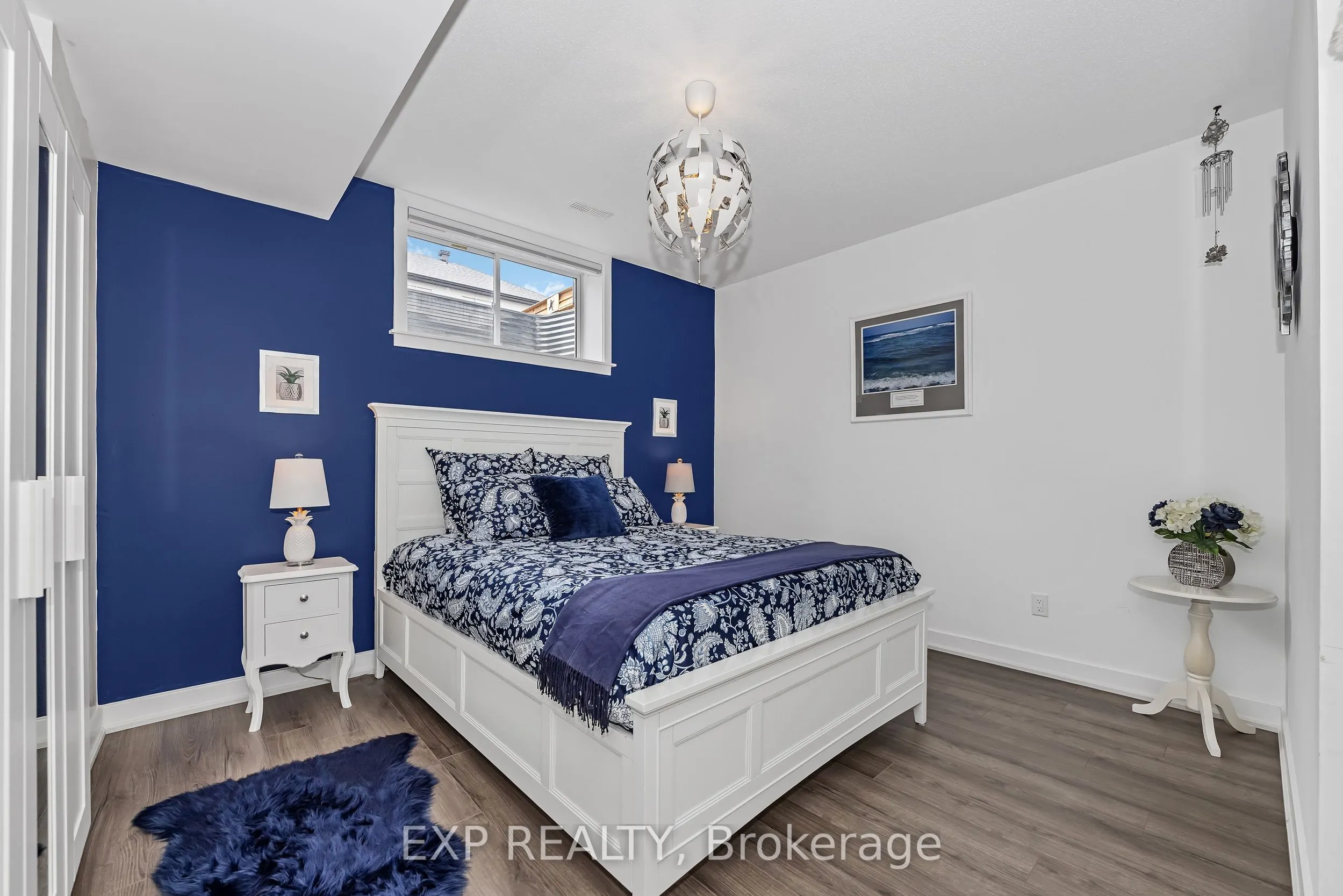 201 OSTERLEY Way