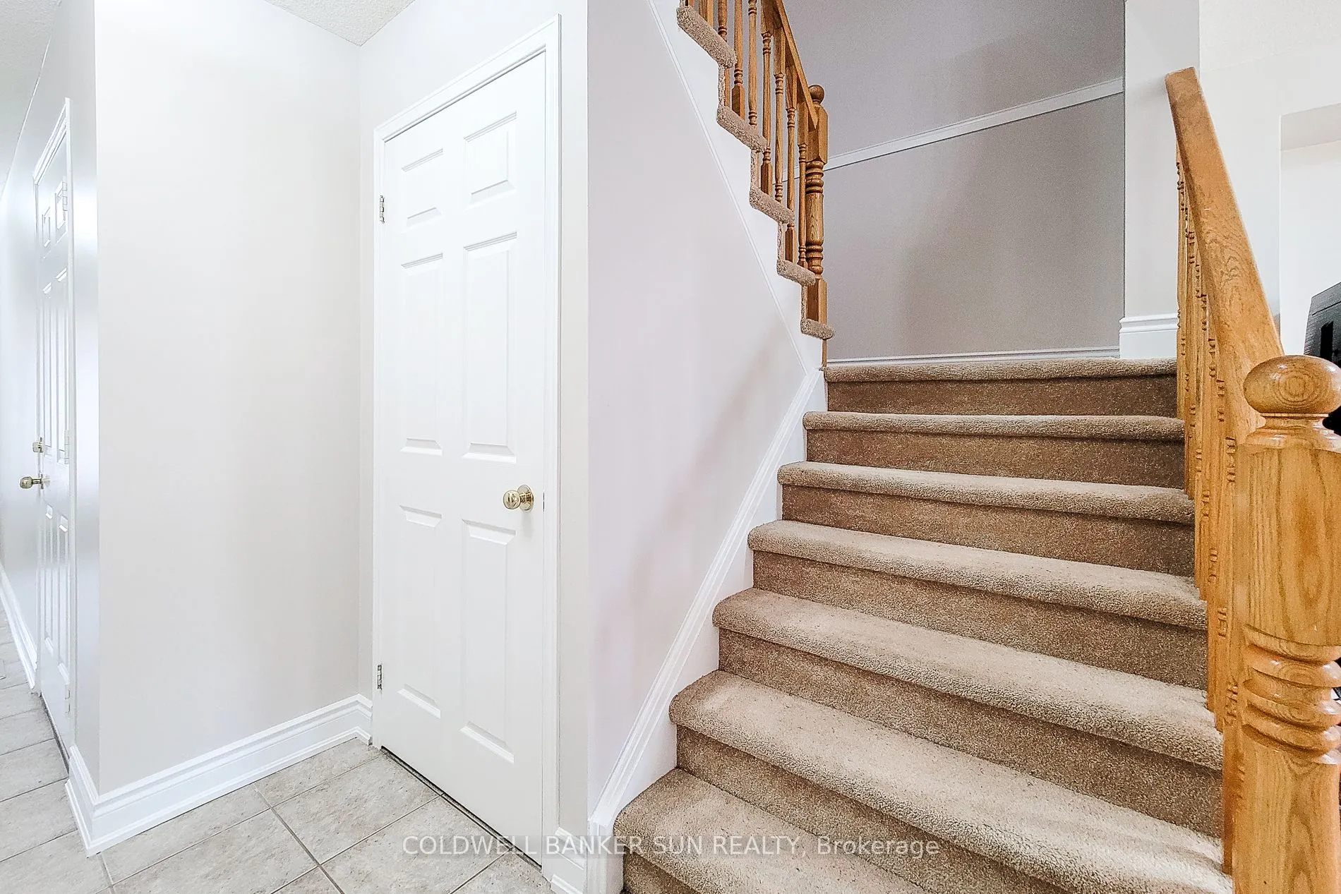 112 Meadow Wood Crescent