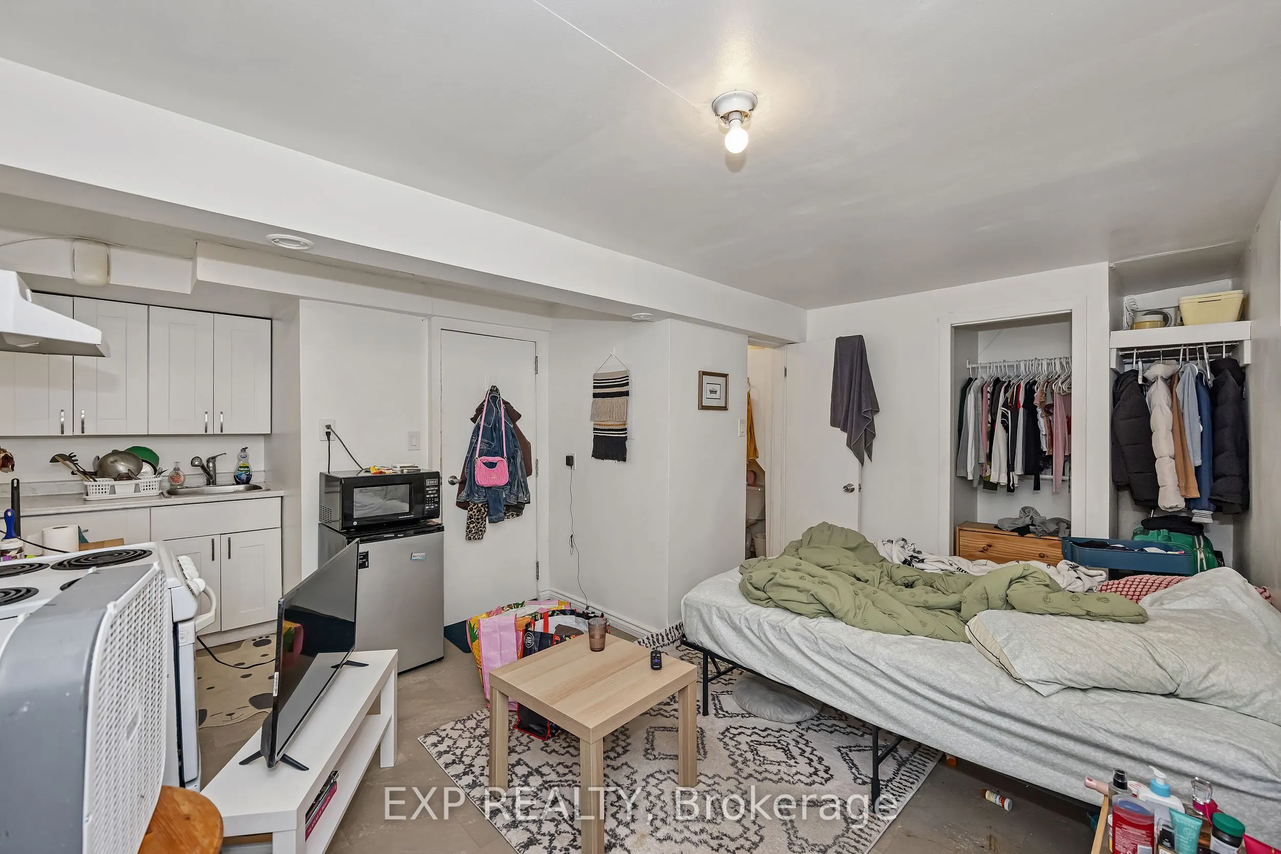 171 Daly Avenue