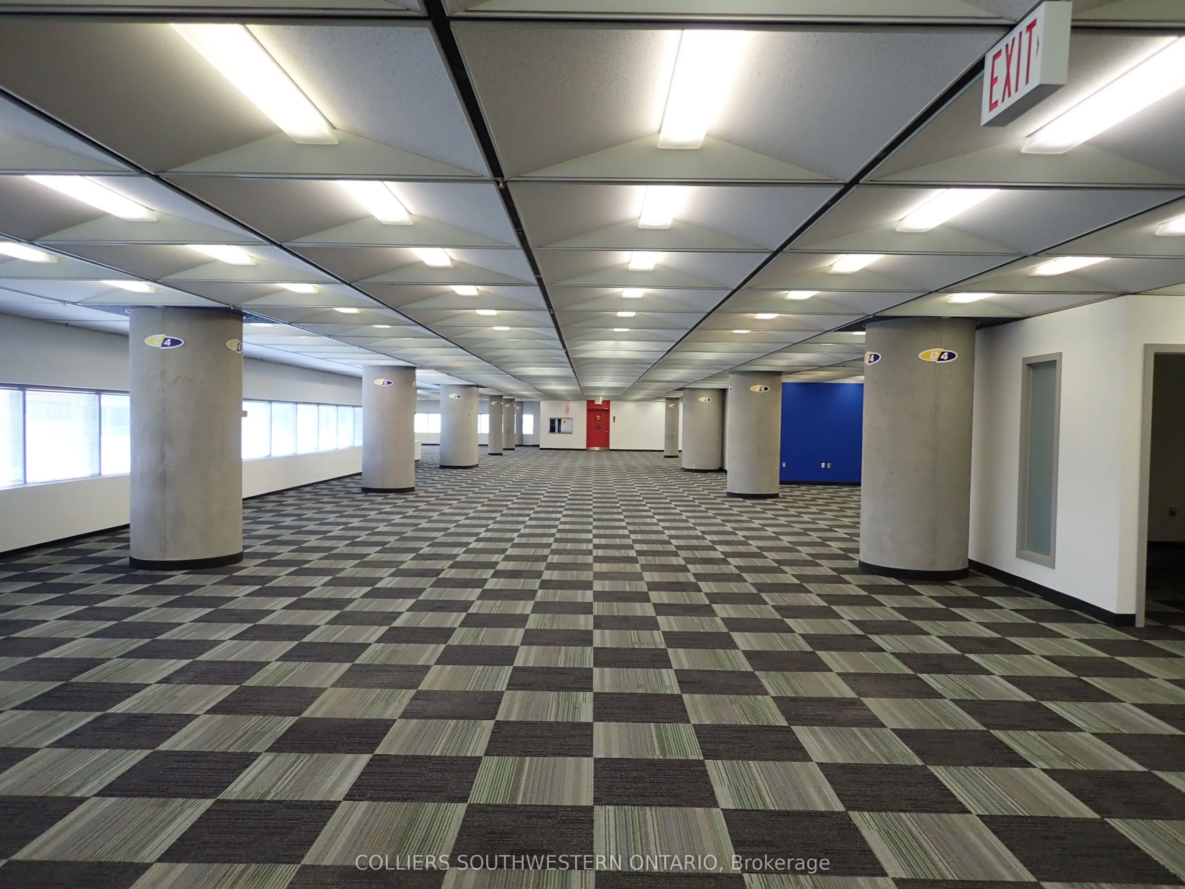100 Dundas Street, #4th Floor
