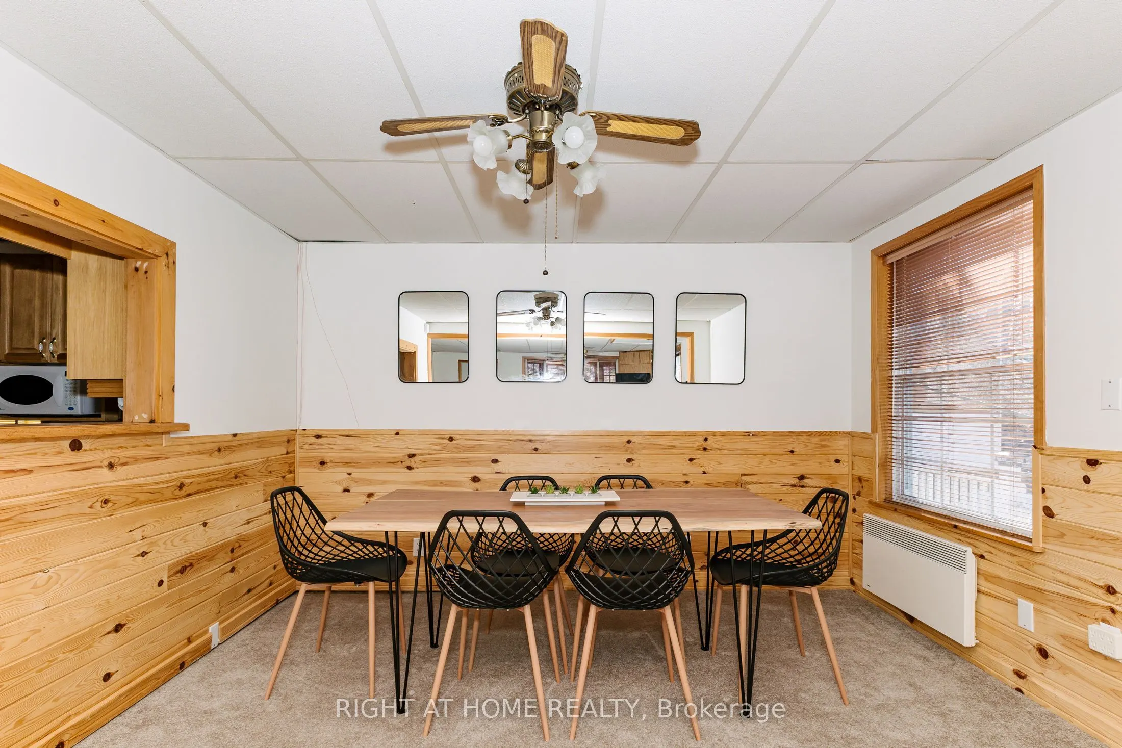 16366 Hwy 35