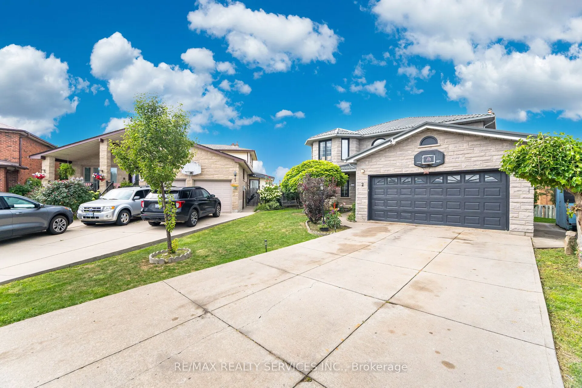 2 Morningstar Court