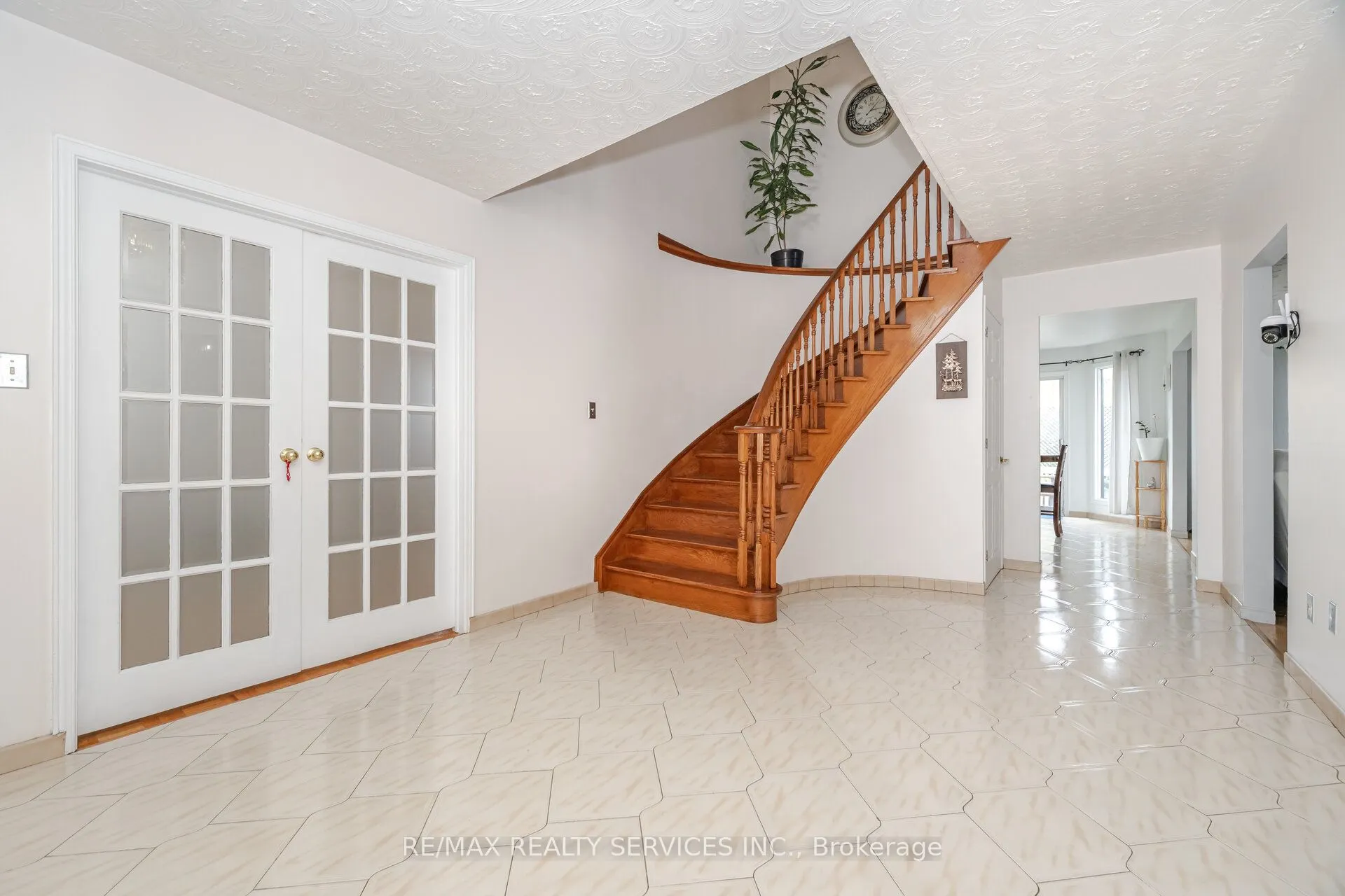 2 Morningstar Court