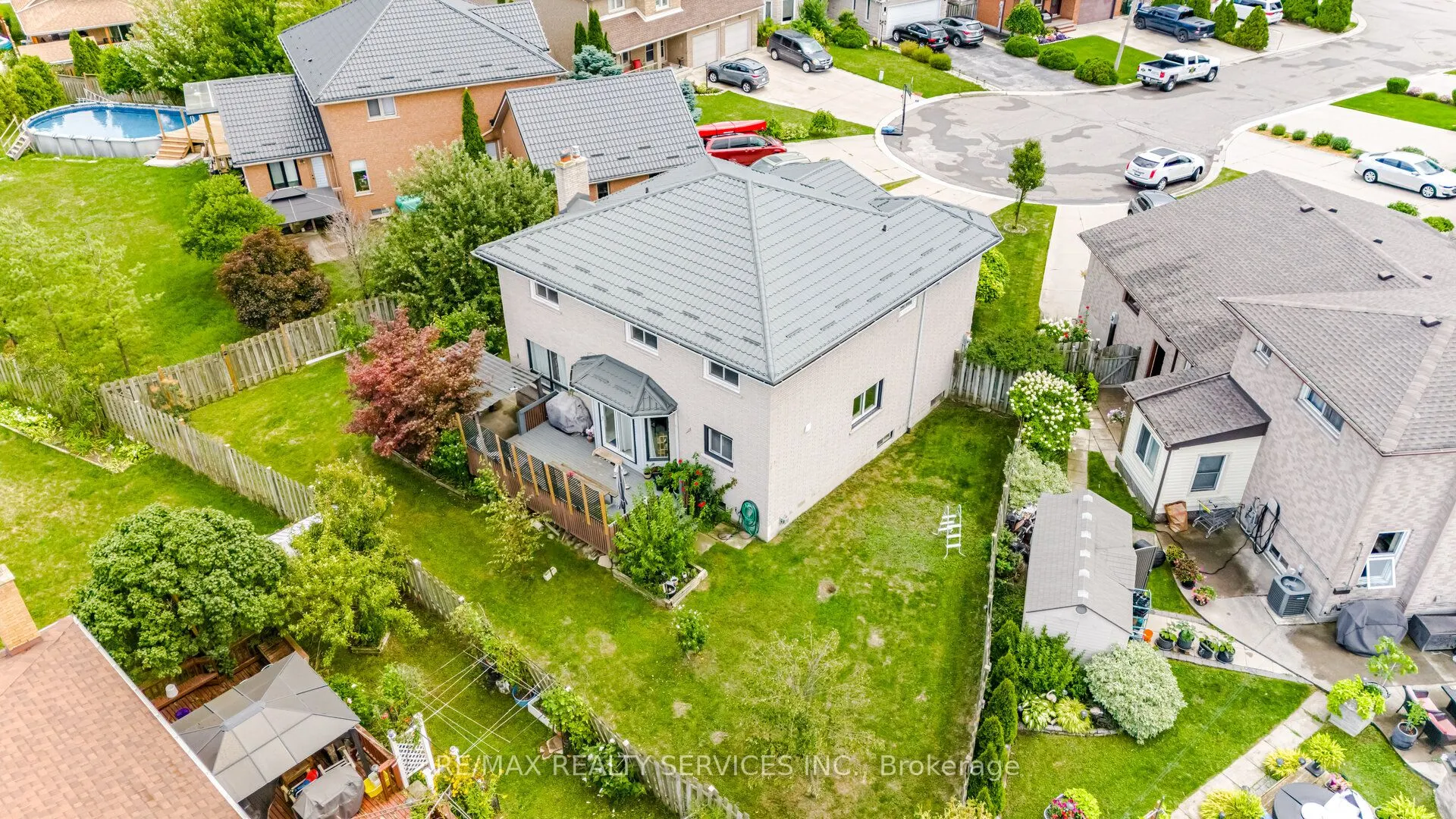 2 Morningstar Court
