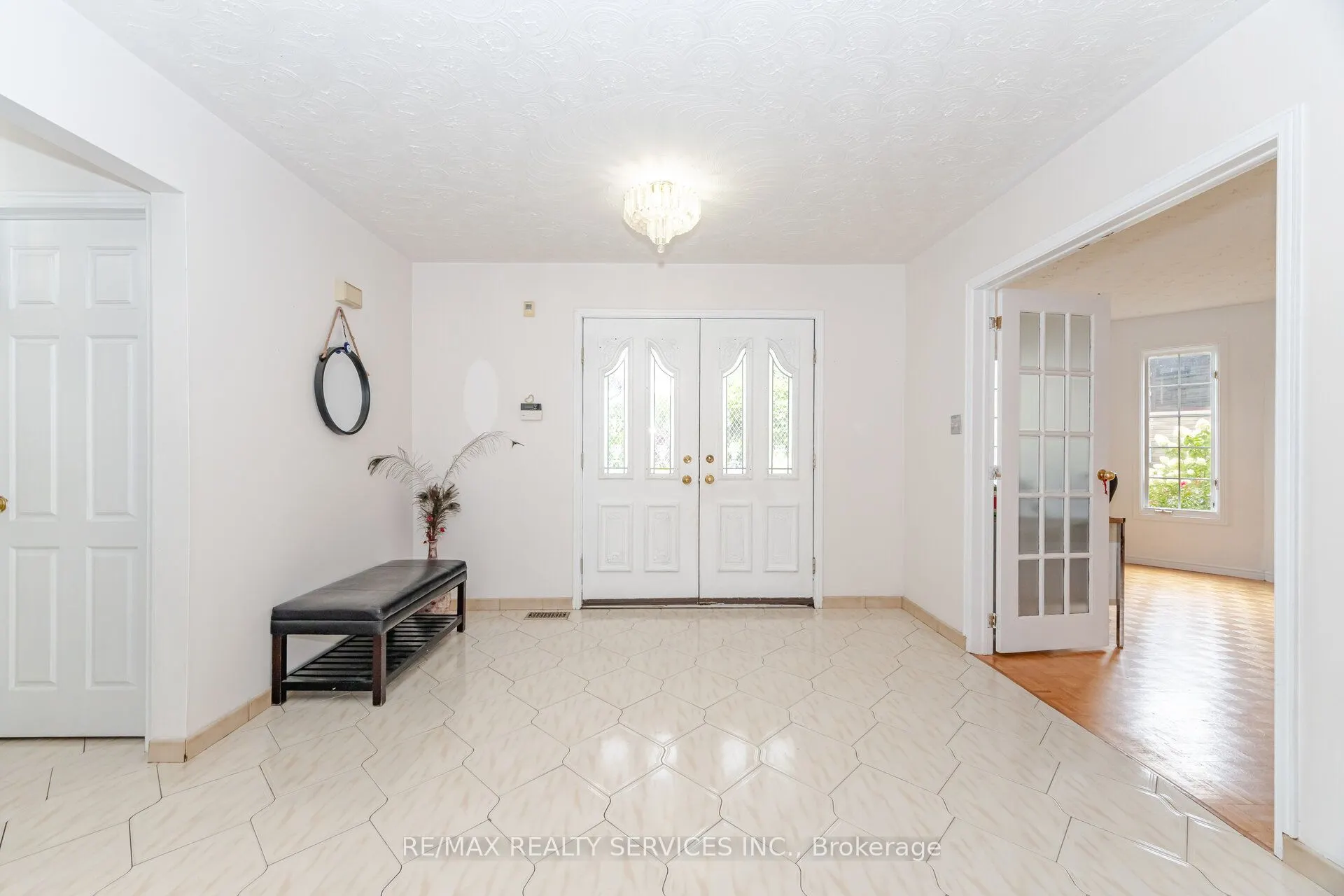 2 Morningstar Court