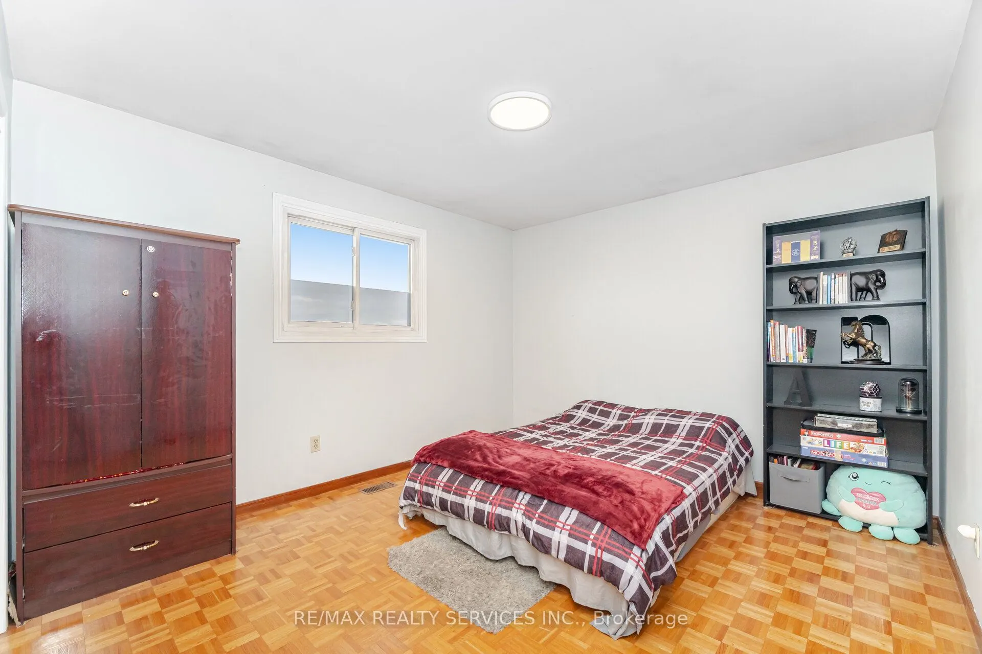 2 Morningstar Court