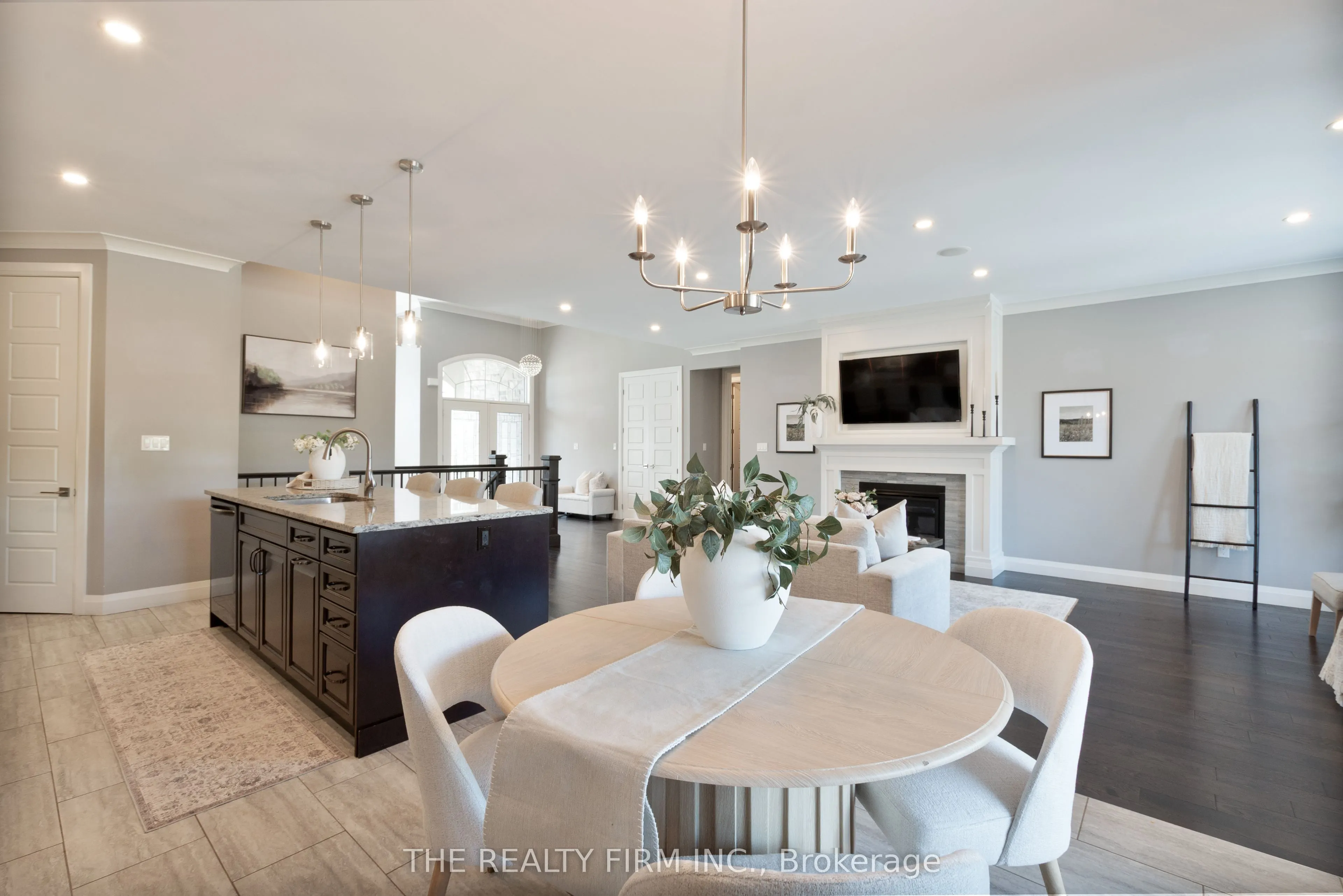 9861 Glendon Drive, #226