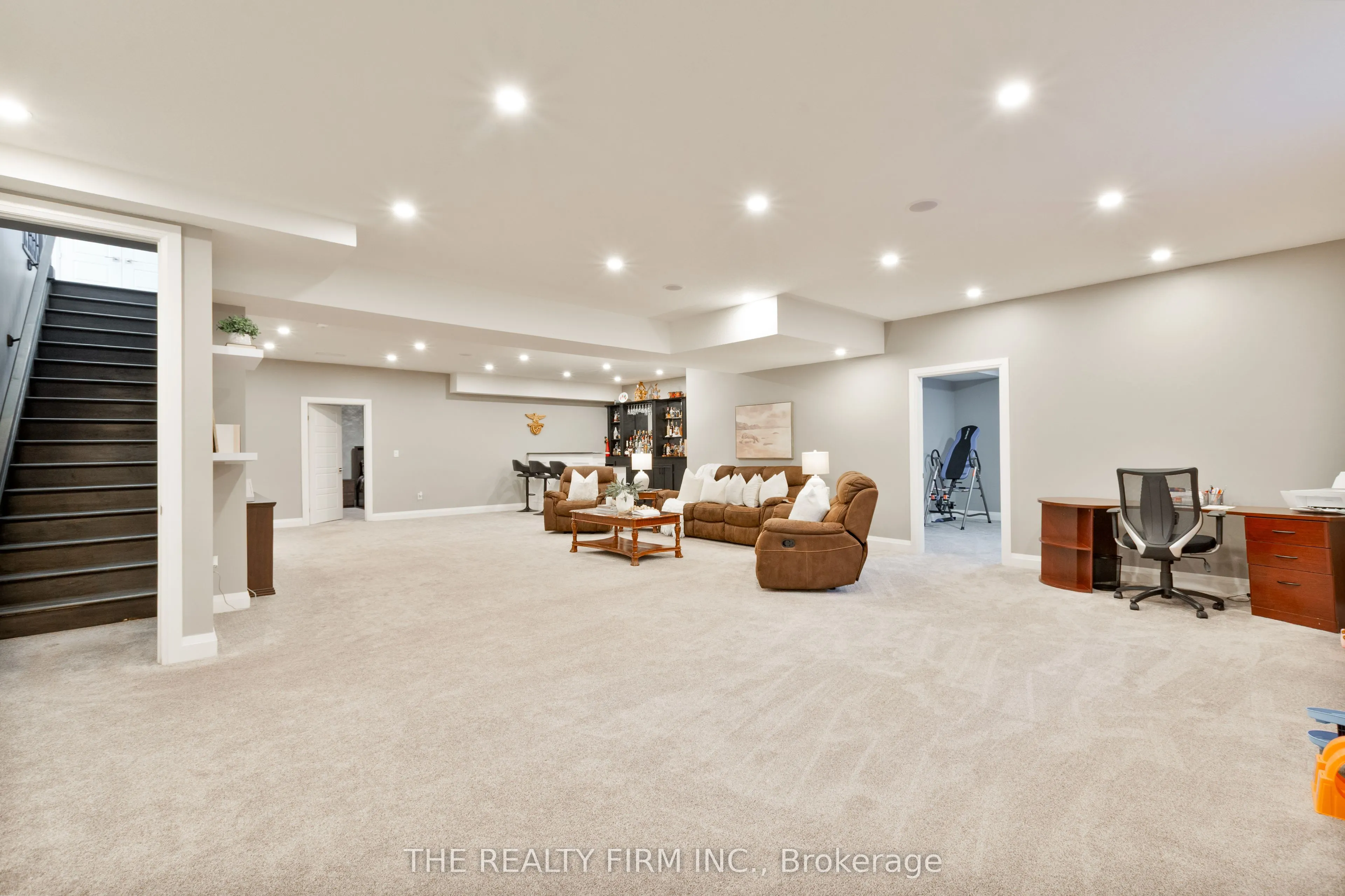 9861 Glendon Drive, #226