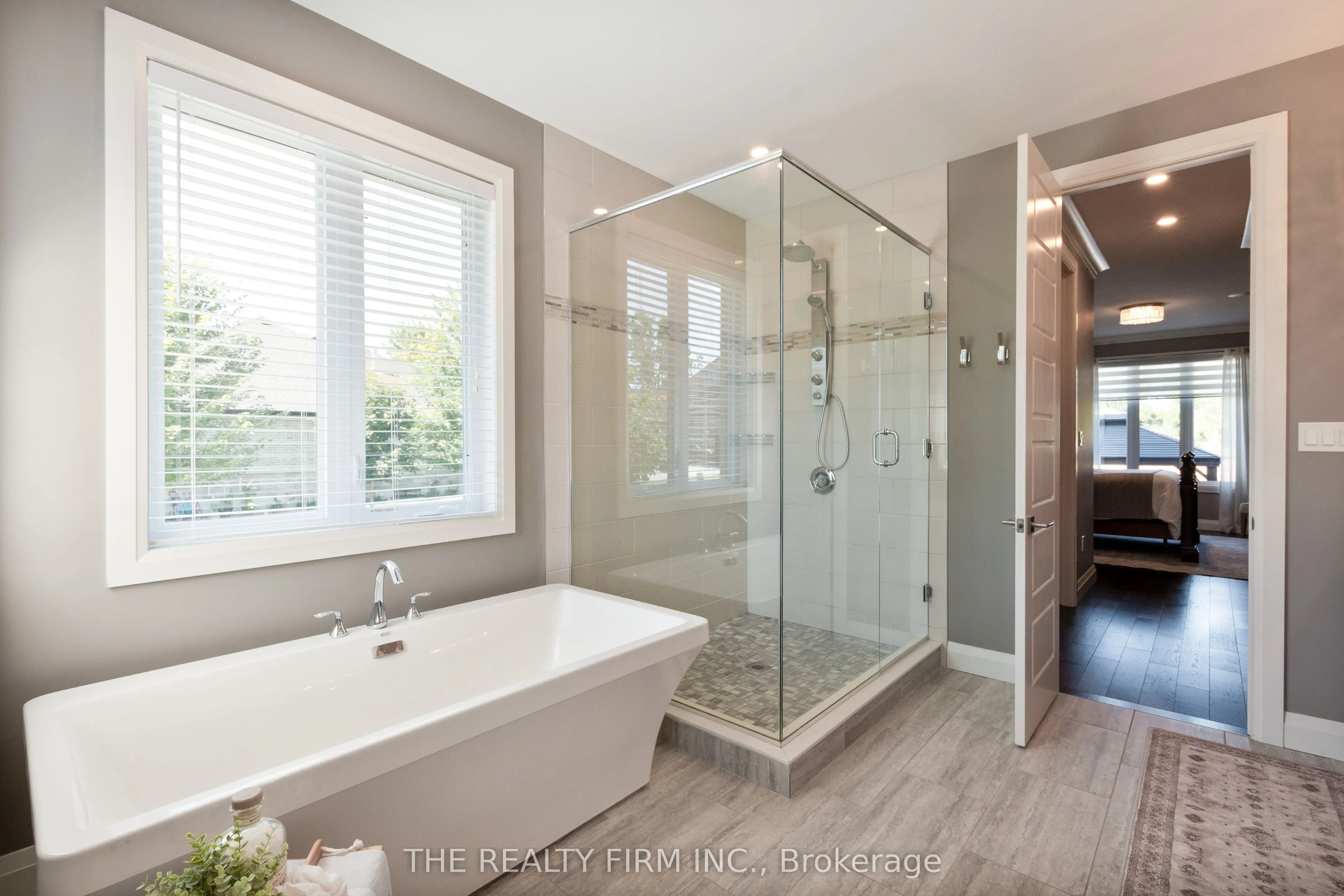 9861 Glendon Drive, #226