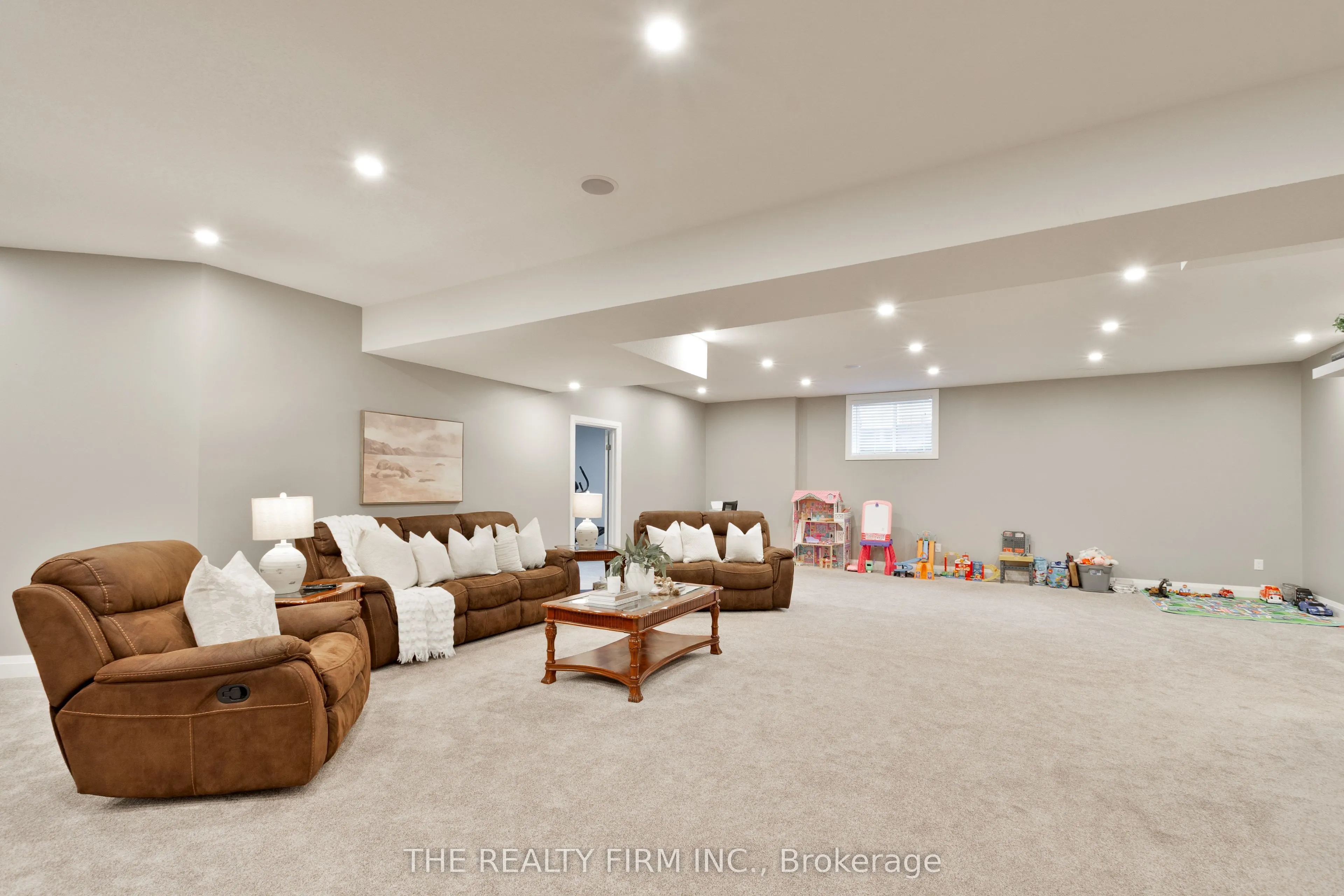 9861 Glendon Drive, #226