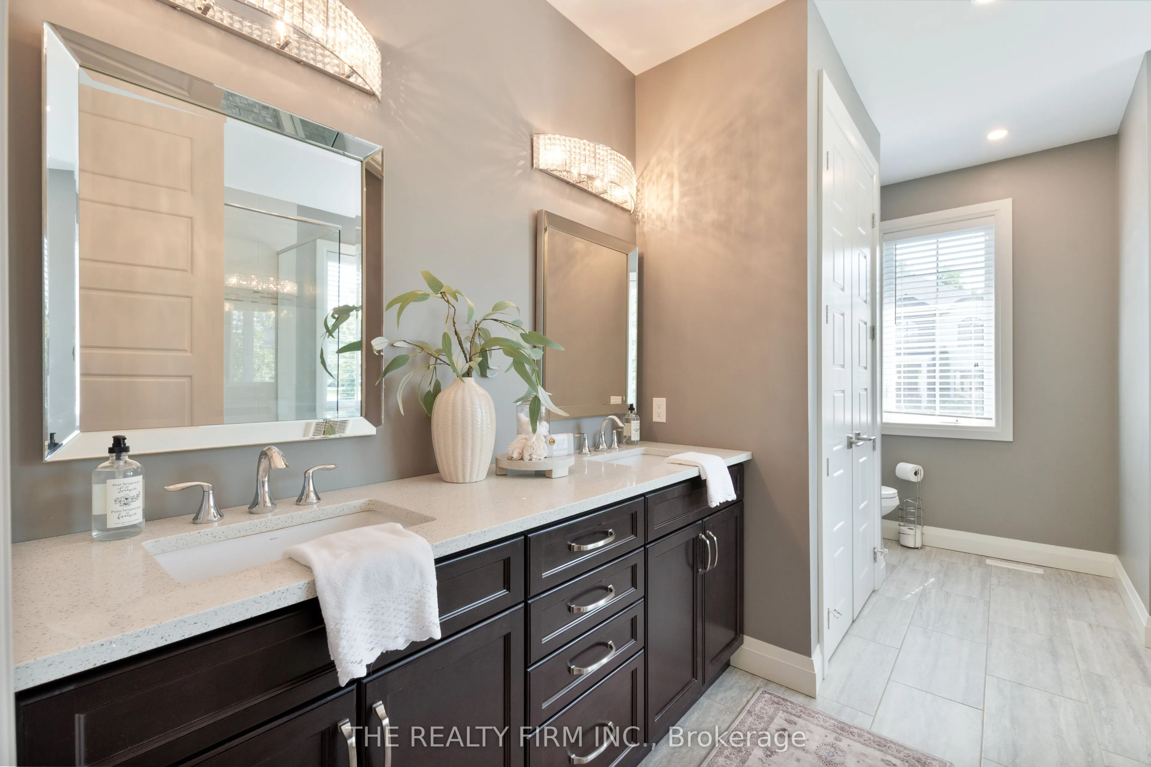 9861 Glendon Drive, #226