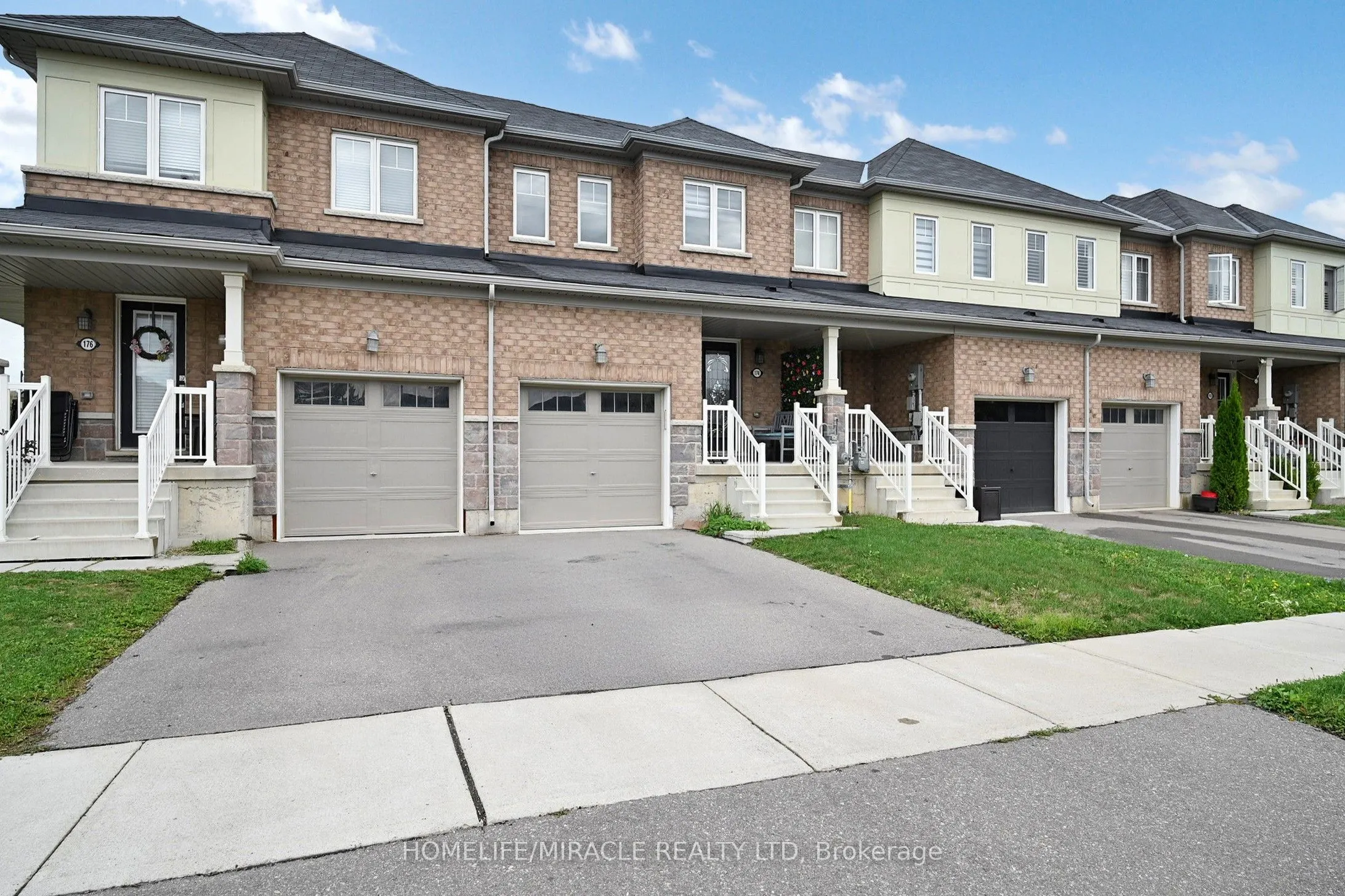 174 MacLachlan Avenue