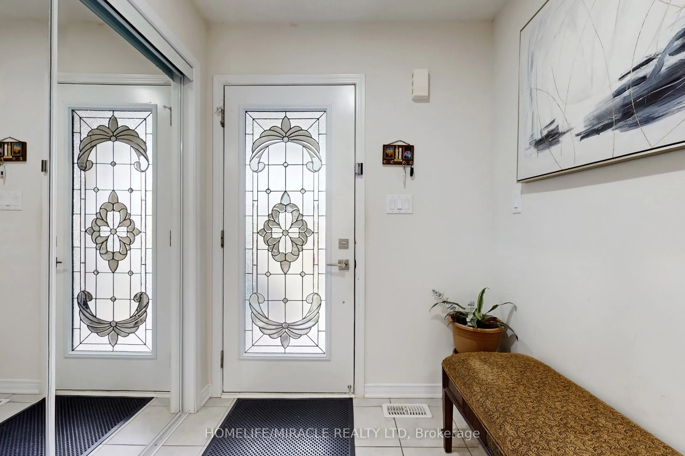 174 MacLachlan Avenue