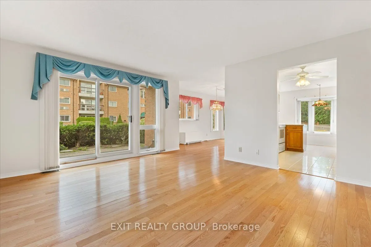52 Tripp Boulevard, #117