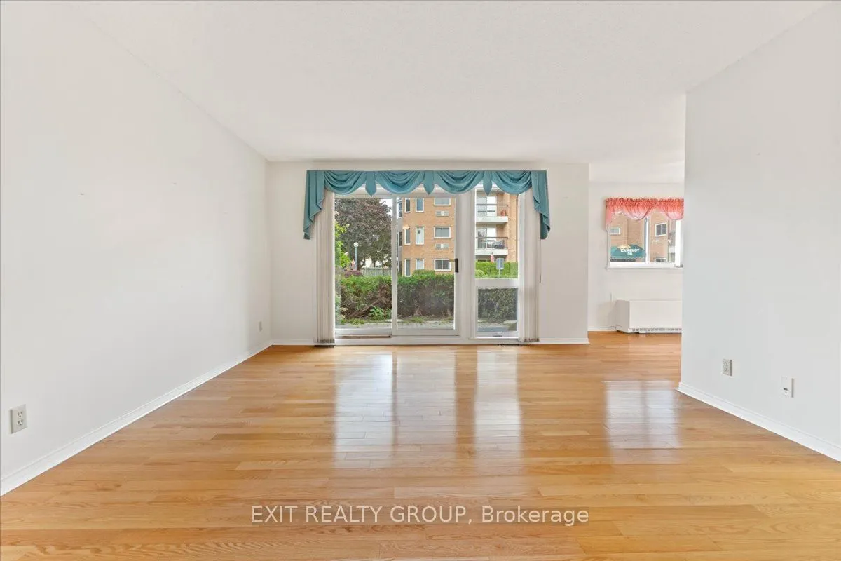 52 Tripp Boulevard, #117