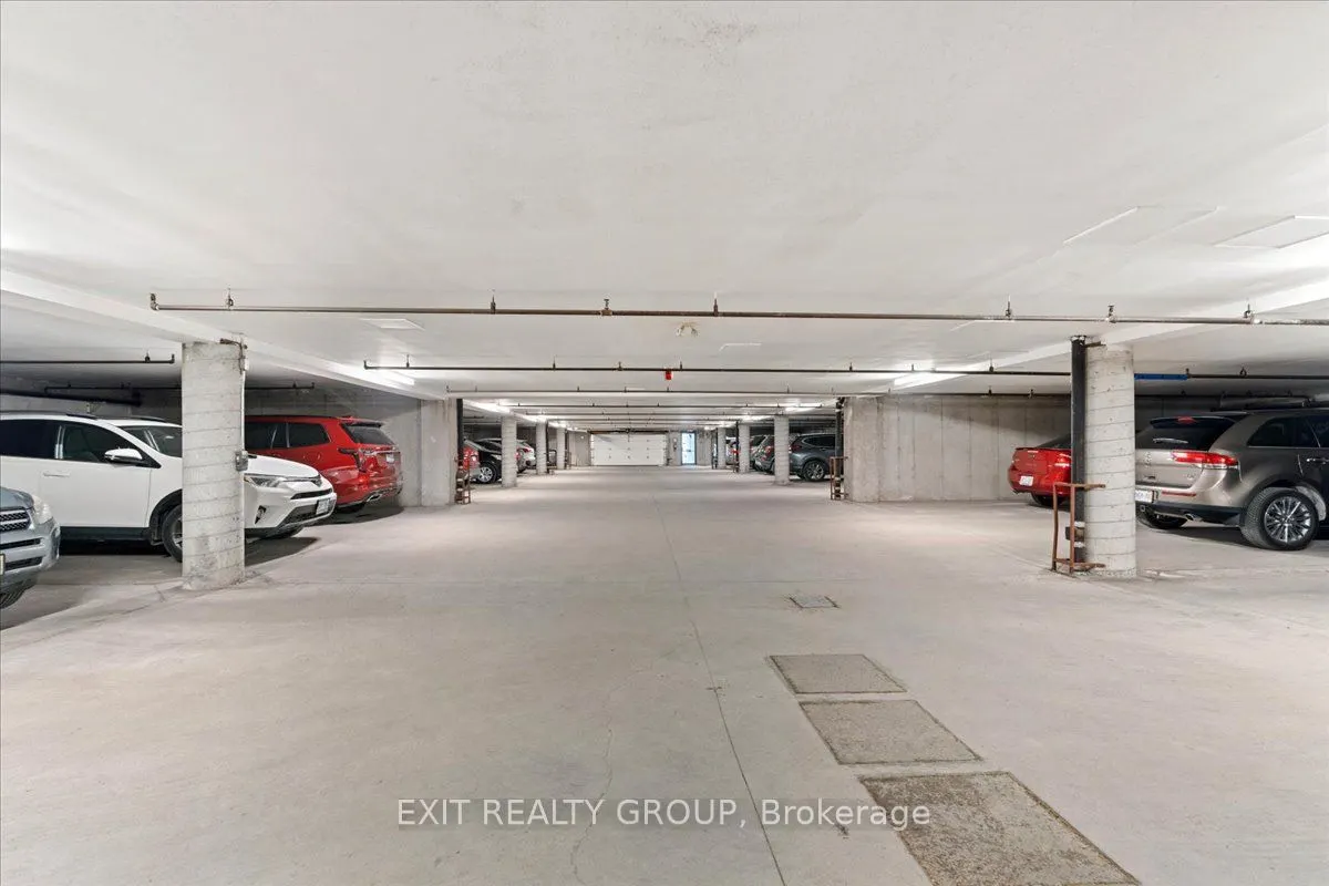 52 Tripp Boulevard, #117