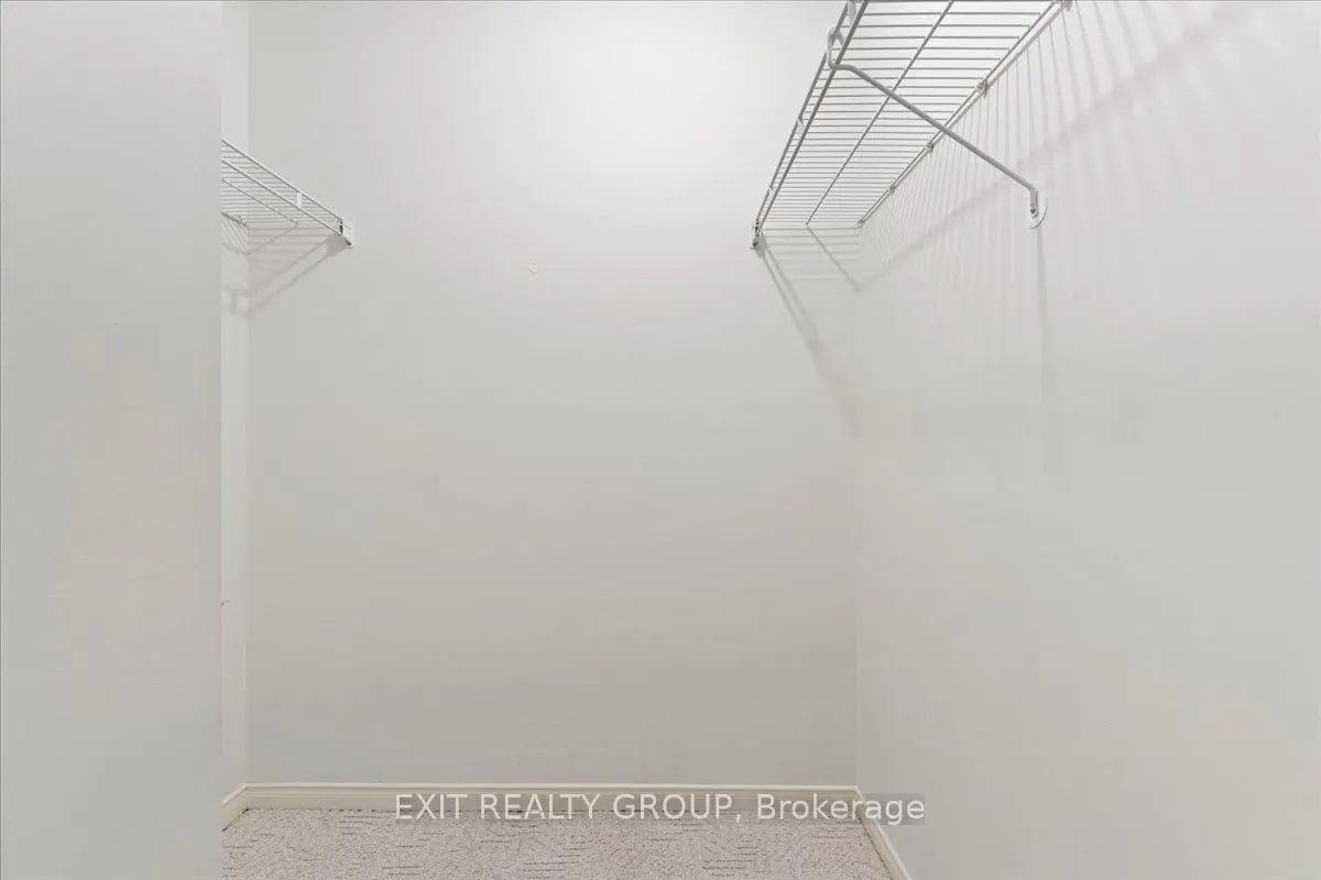 52 Tripp Boulevard, #117