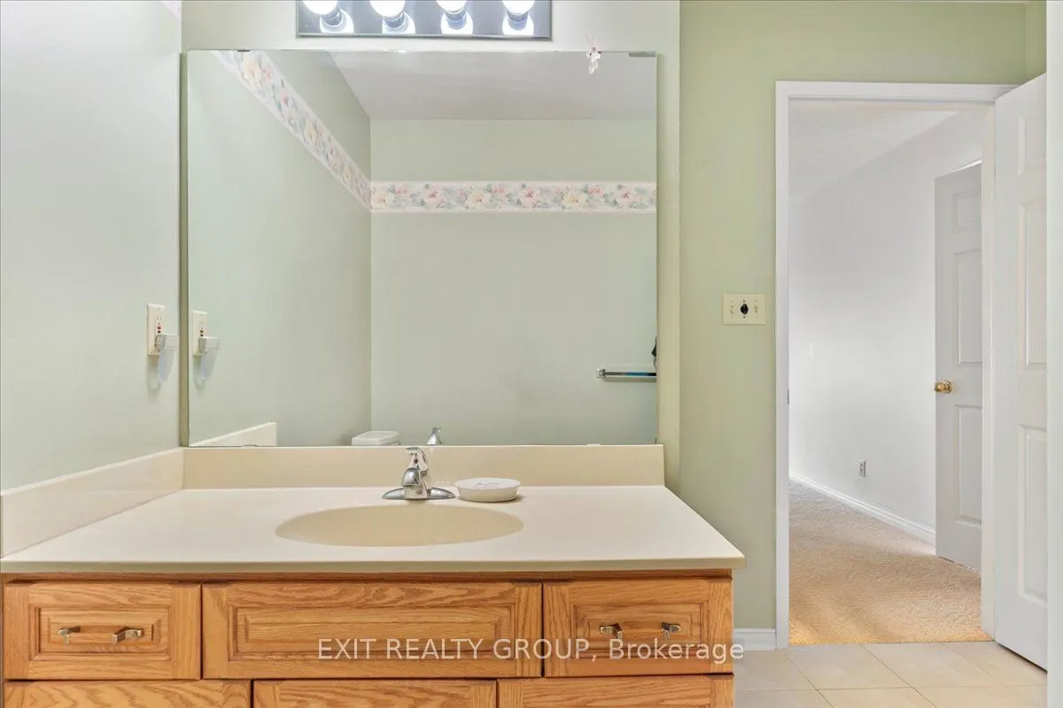 52 Tripp Boulevard, #117