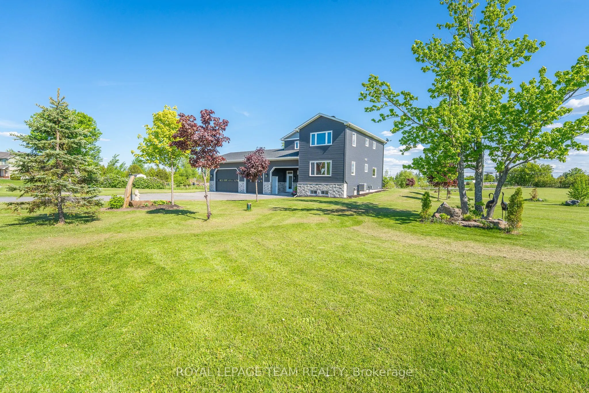126 Grasshopper Lane