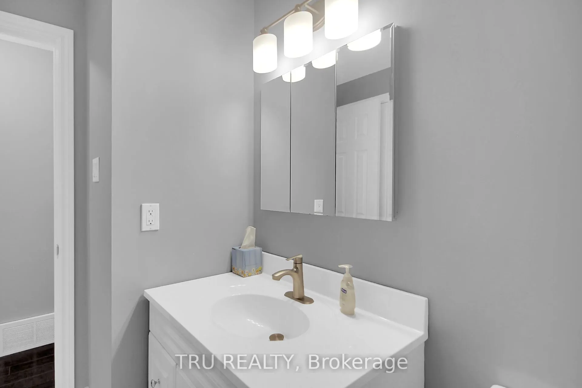 132 Rothesay Drive