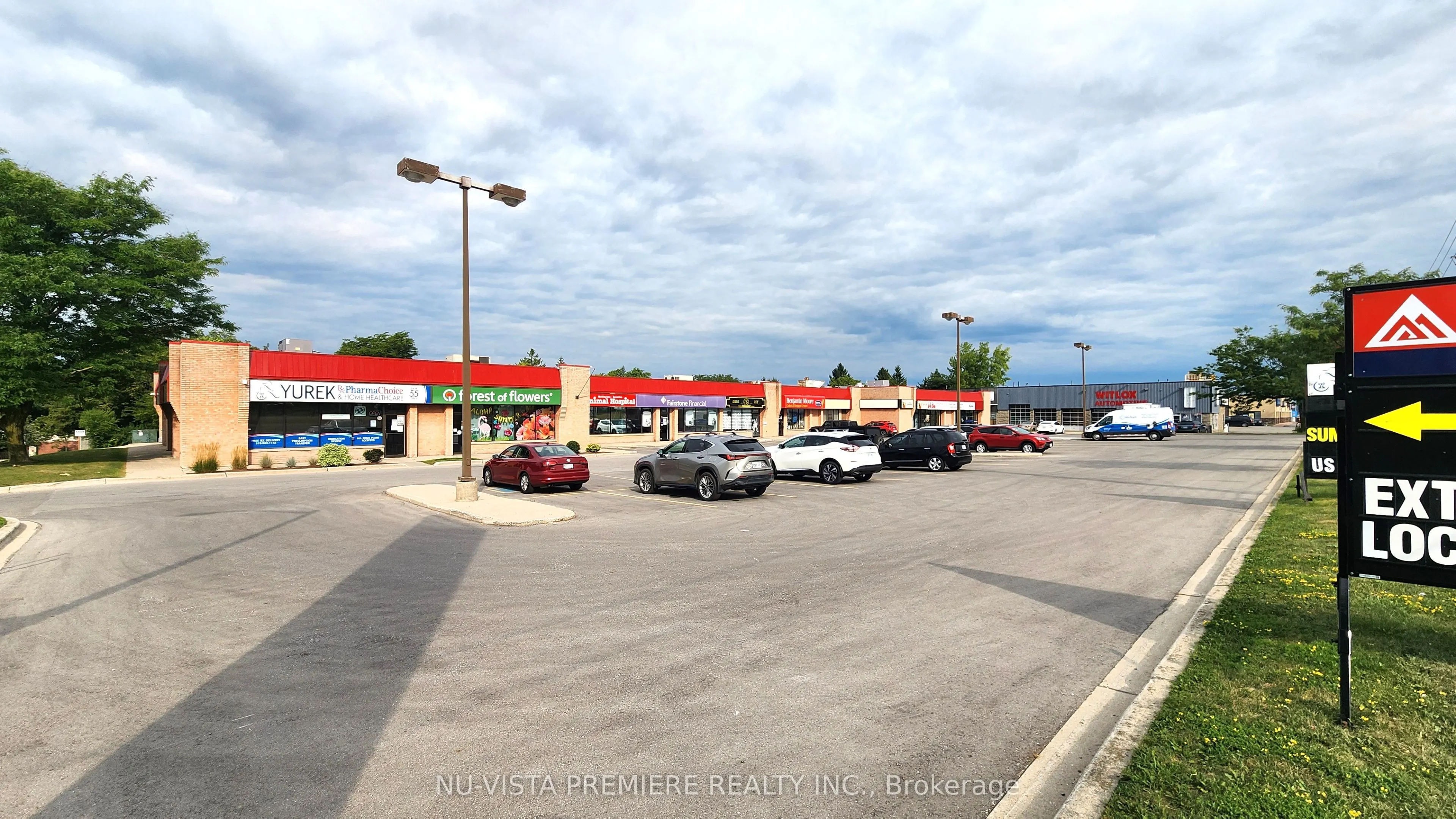 555 Wellington Road
