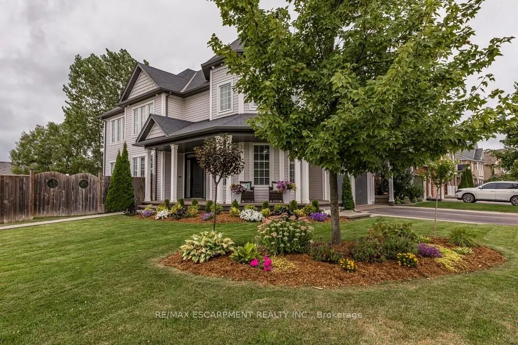44 FOWLER Drive