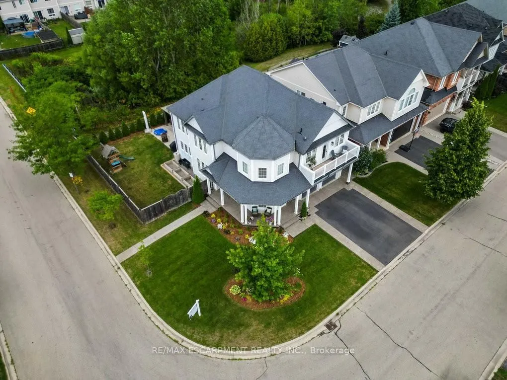 44 FOWLER Drive