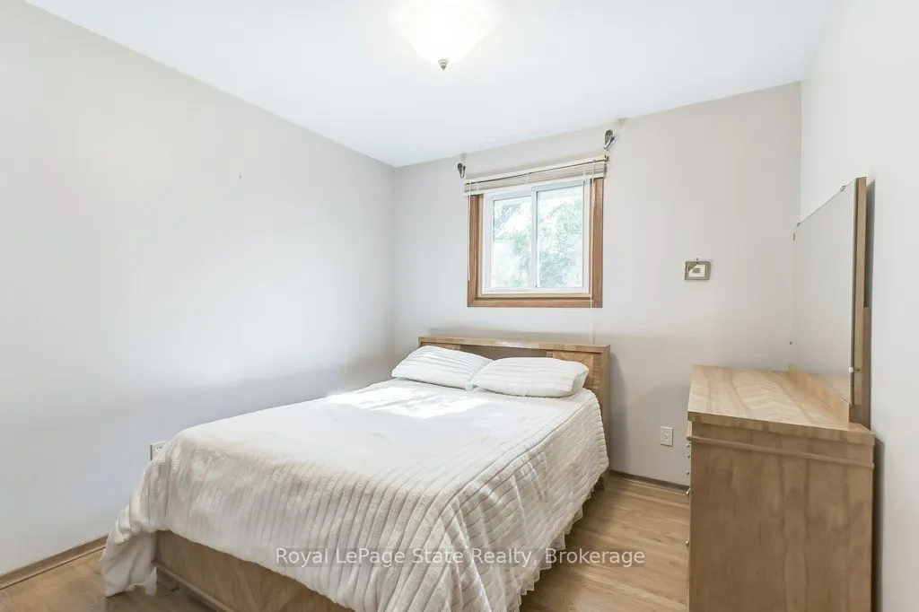11 Rogers Road