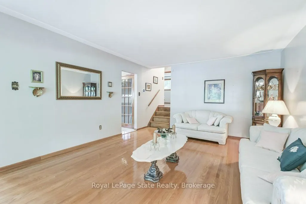 11 Rogers Road