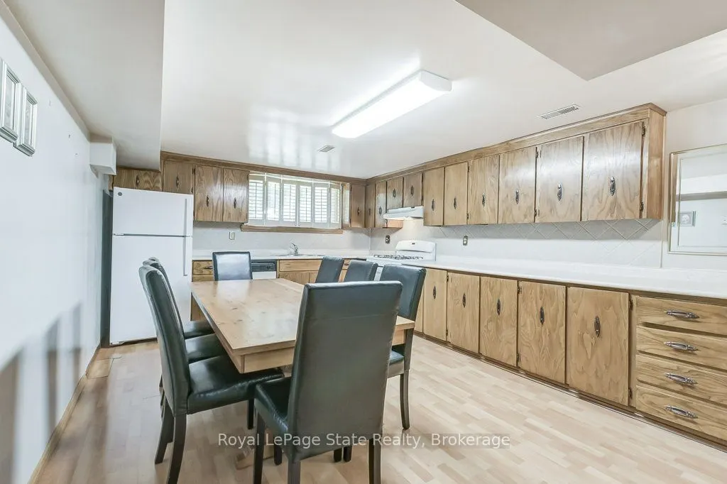 11 Rogers Road