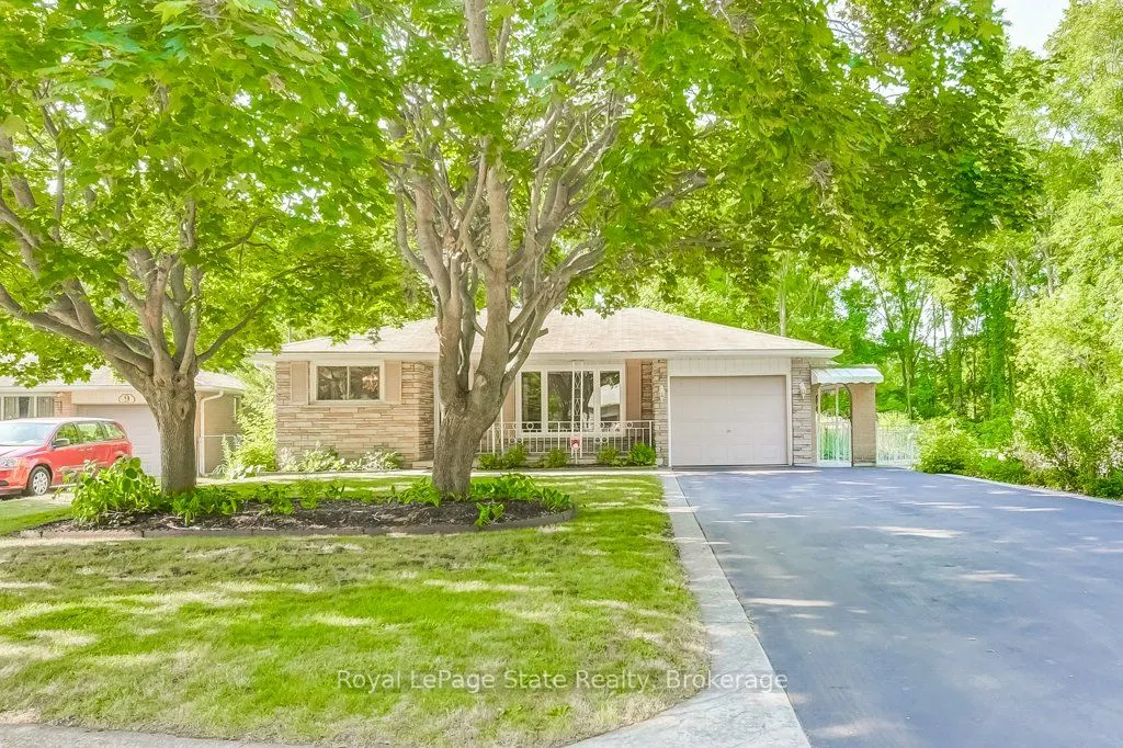 11 Rogers Road